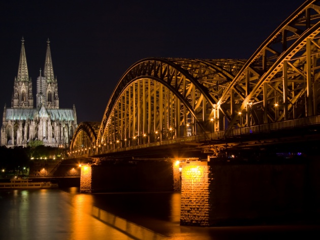 Wallpaper Bridge Across The Rhine And Cologne Cathedral