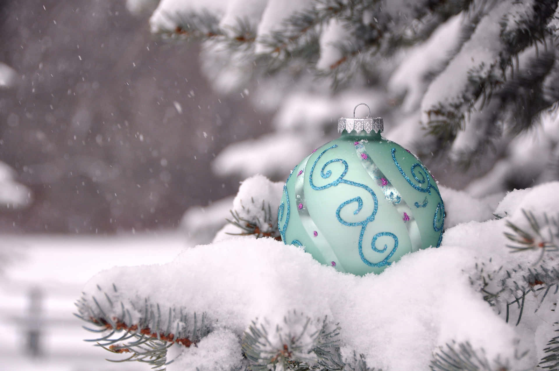 Christmas Snow Background Wallpaper