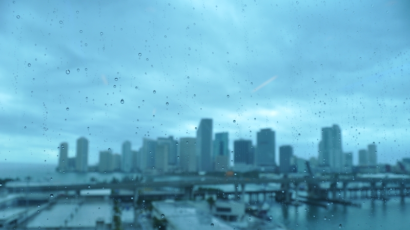 Cityscapes Rain Glass Depressing Water Drops Window Panes Blurred