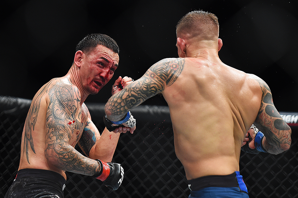 Dustin Poirier Def Max Holloway At Ufc Best Photos Mma Junkie