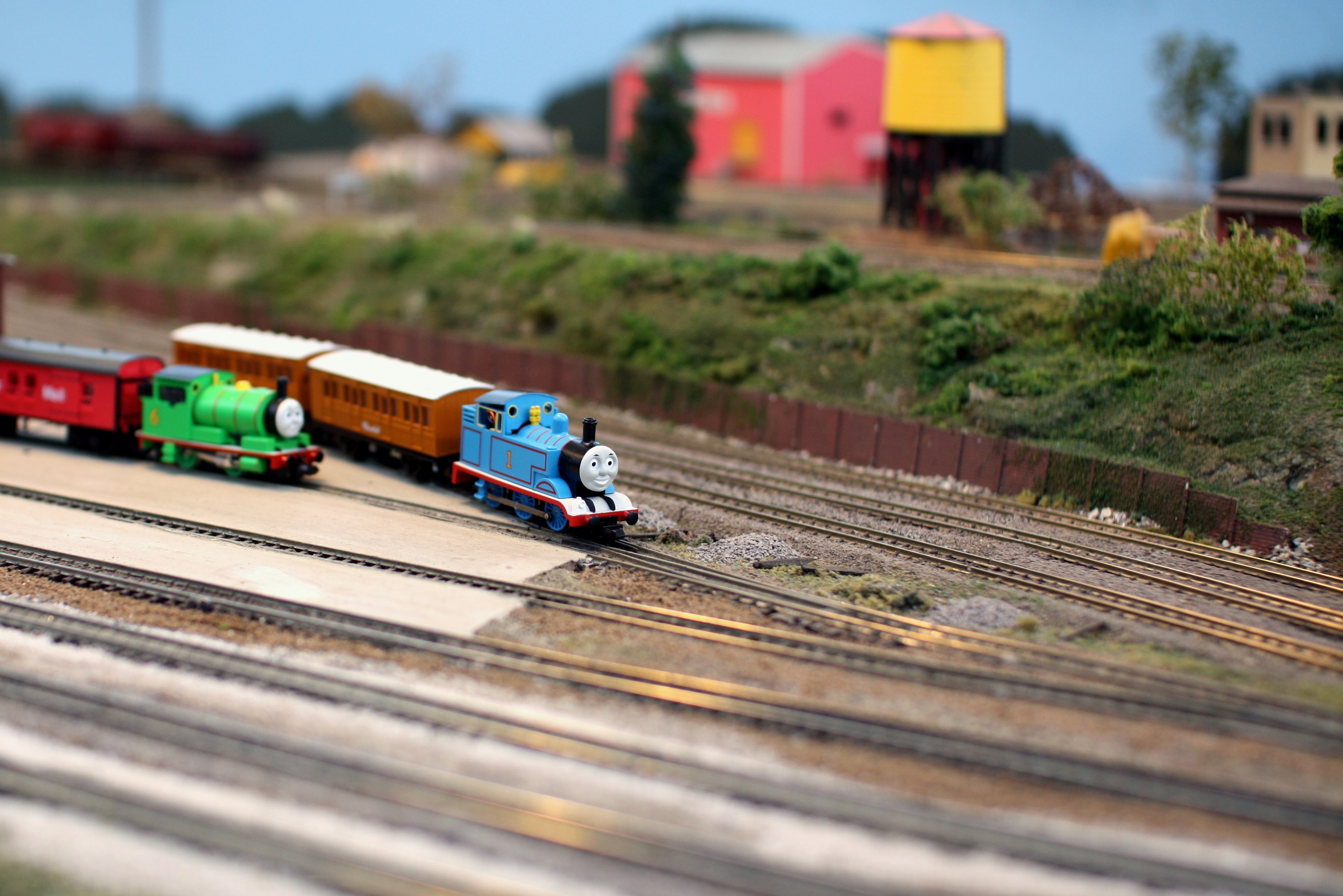 model train toy railroad minature trains tracks desktop backgrounds