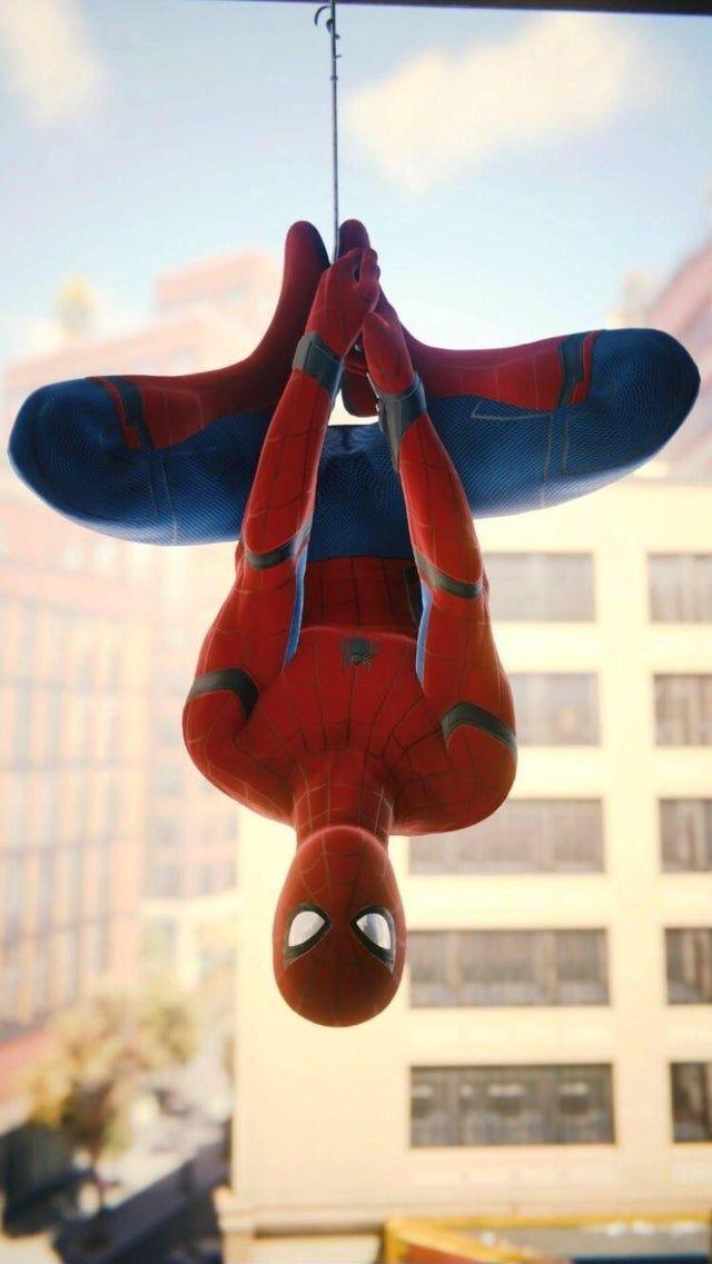 Spider Man Hanging Upside Down Iwallpaper Ara A De Spiderman