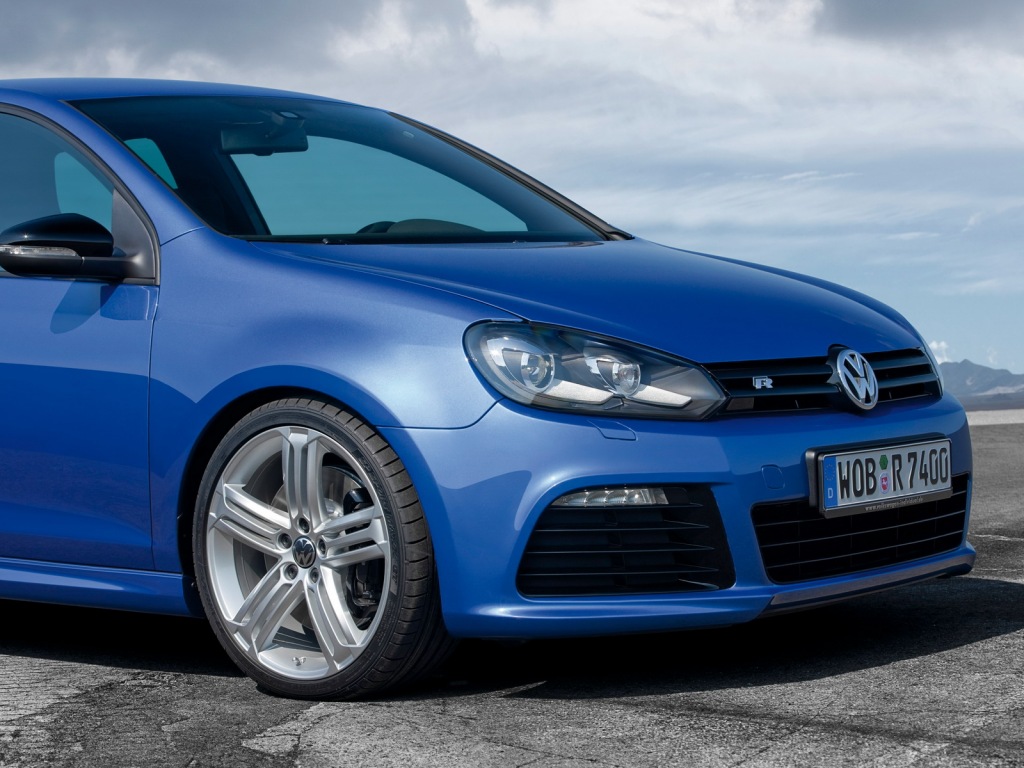 Volkswagen Golf R photos and wallpapers   tuningnewsnet 1024x768
