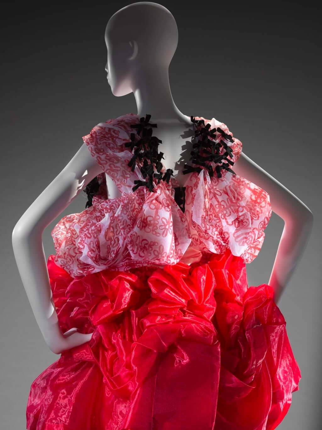 Comme Des Gar Ons Red Dress Mannequin Wallpaper
