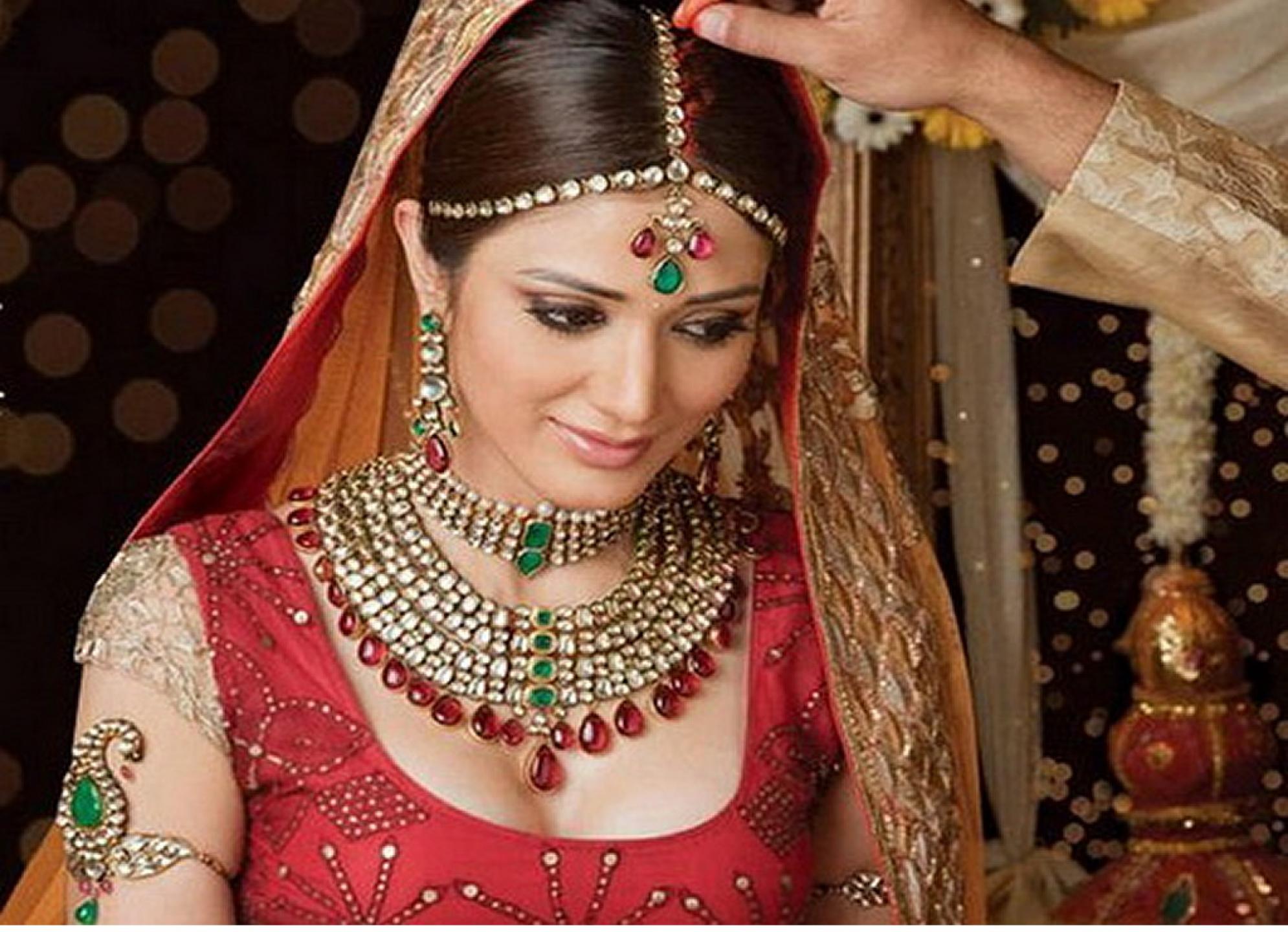 Indian Wedding Dress Wallpaper HD Desktop