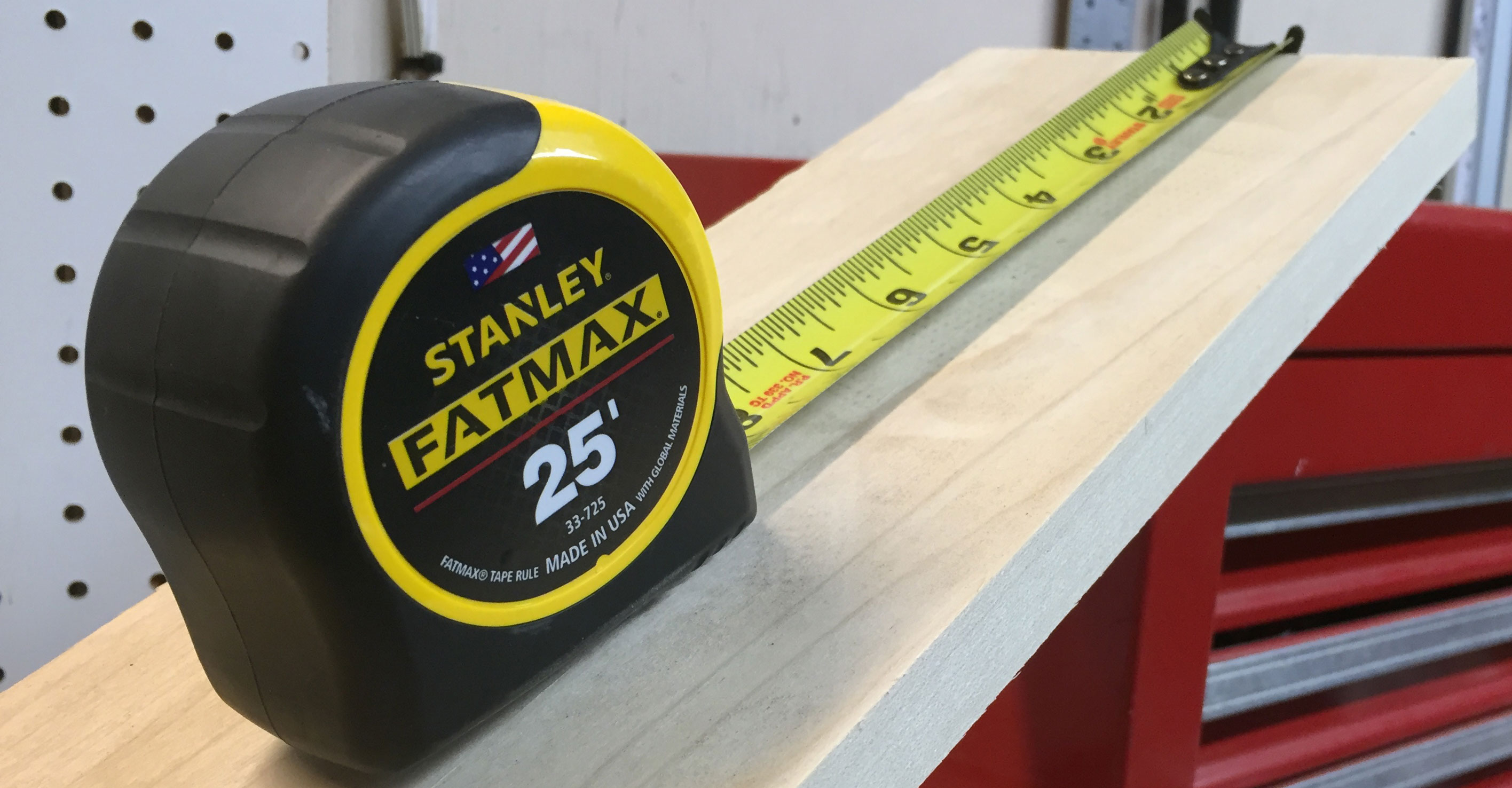 Top tape measure is the Stanley FatMax   Inch Calculator 2832x1476