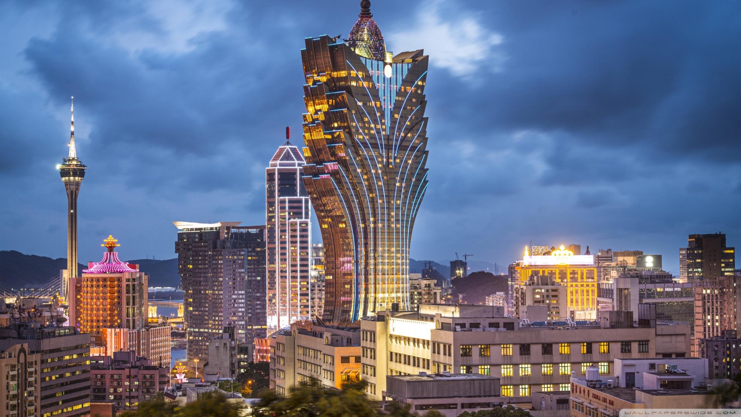 Macau China Grand Lisboa Hotel 4k HD Desktop Wallpaper For
