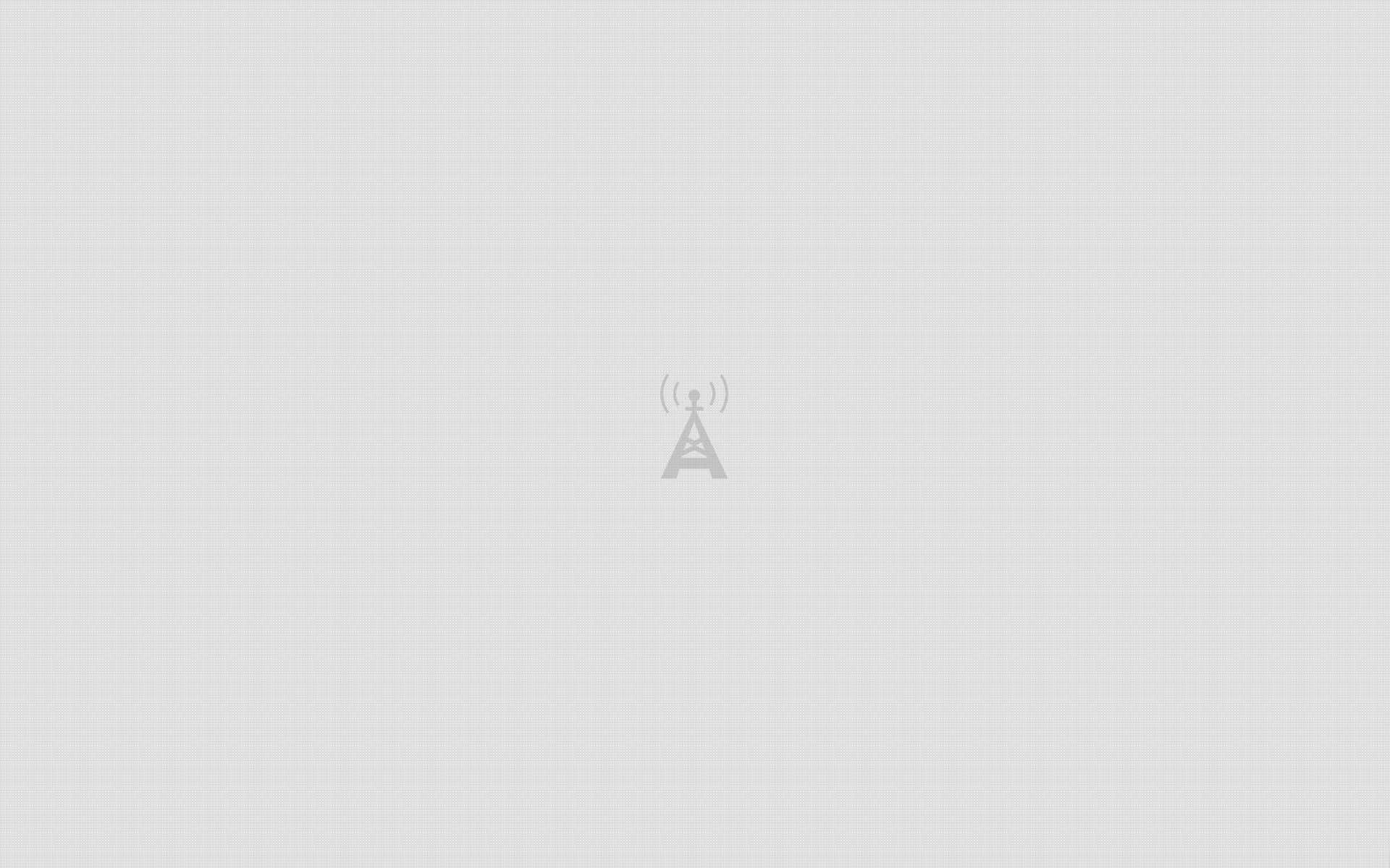 Minimalist Gray Wallpaper