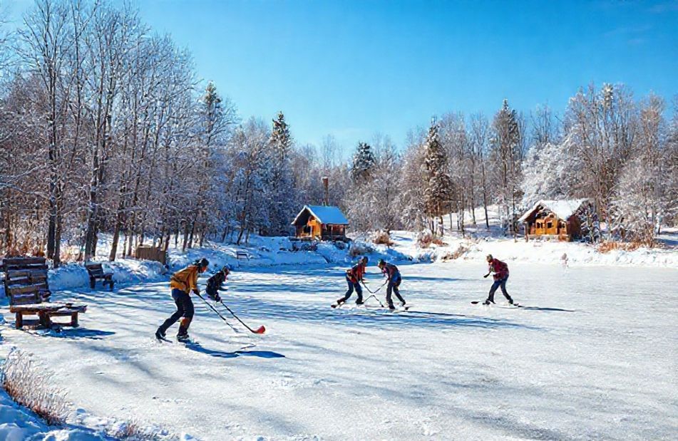 Pond Hockey Wallpaper