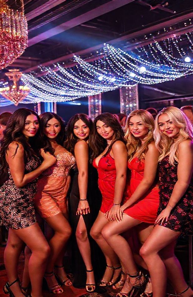 Hollywood Girls Wallpaper