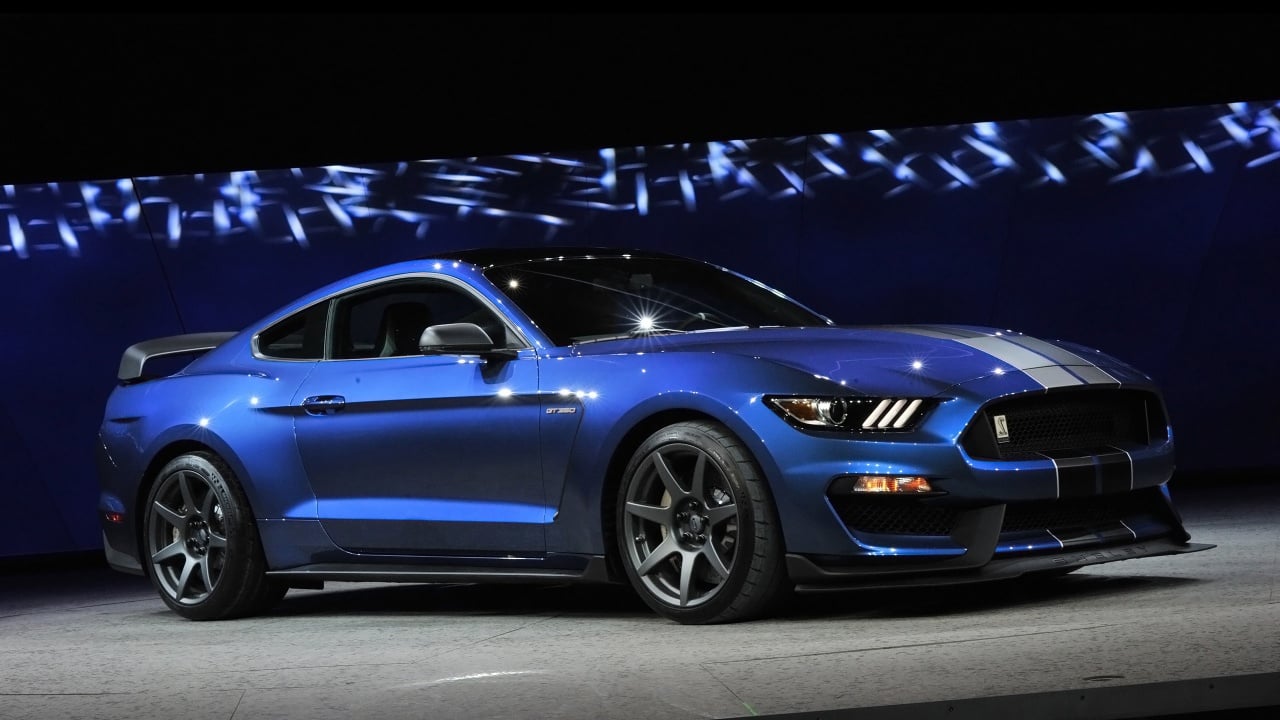2016 Ford Shelby GT350R Mustang 2 Wallpaper HD Car Wallpapers