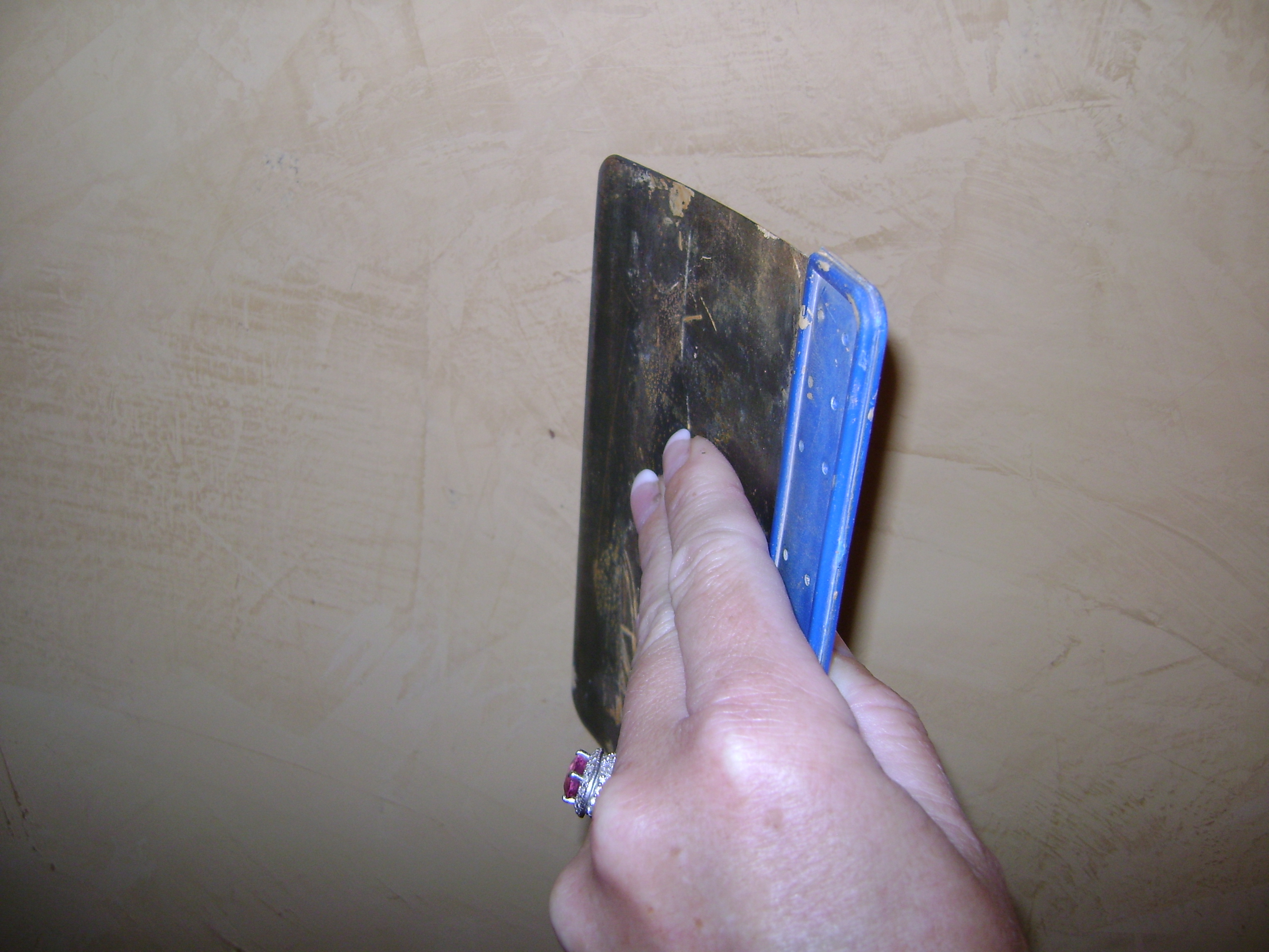 Free download How to Hand Plaster Walls to Cover Over Wallpaper or