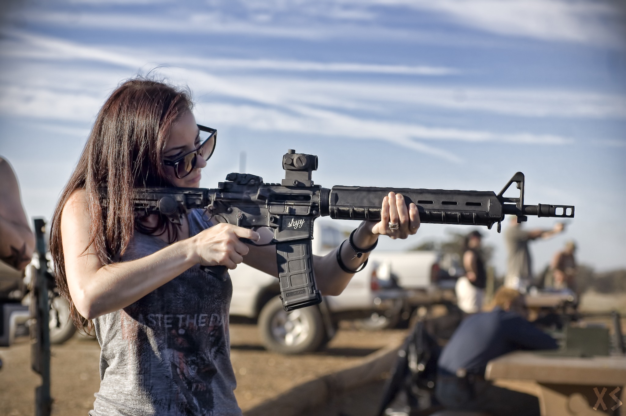 Guns Weapon Gun Girls Girl Sexy Babe Military F Wallpaper Background