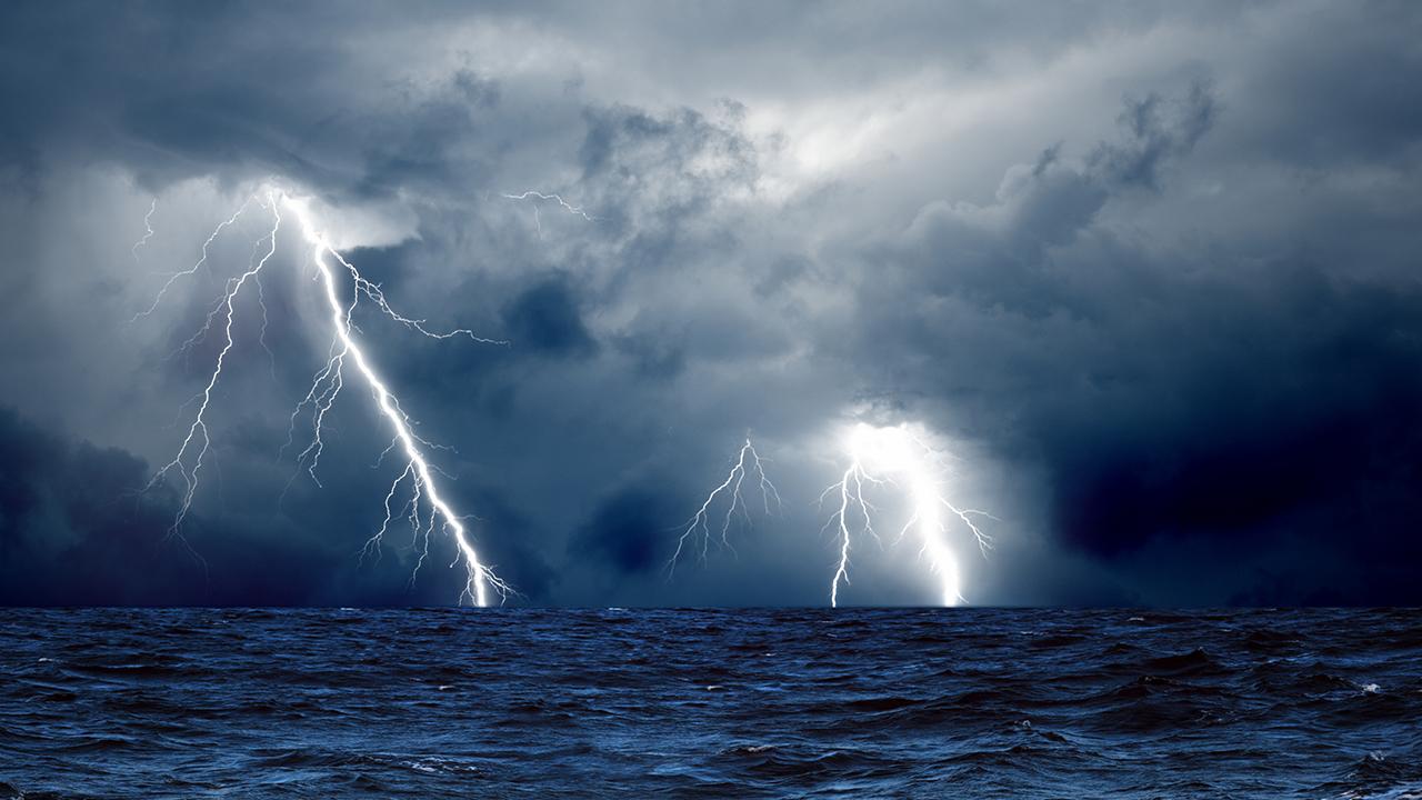 Experience A True Thunderstorm With Your Best New Storm Live Wallpaper