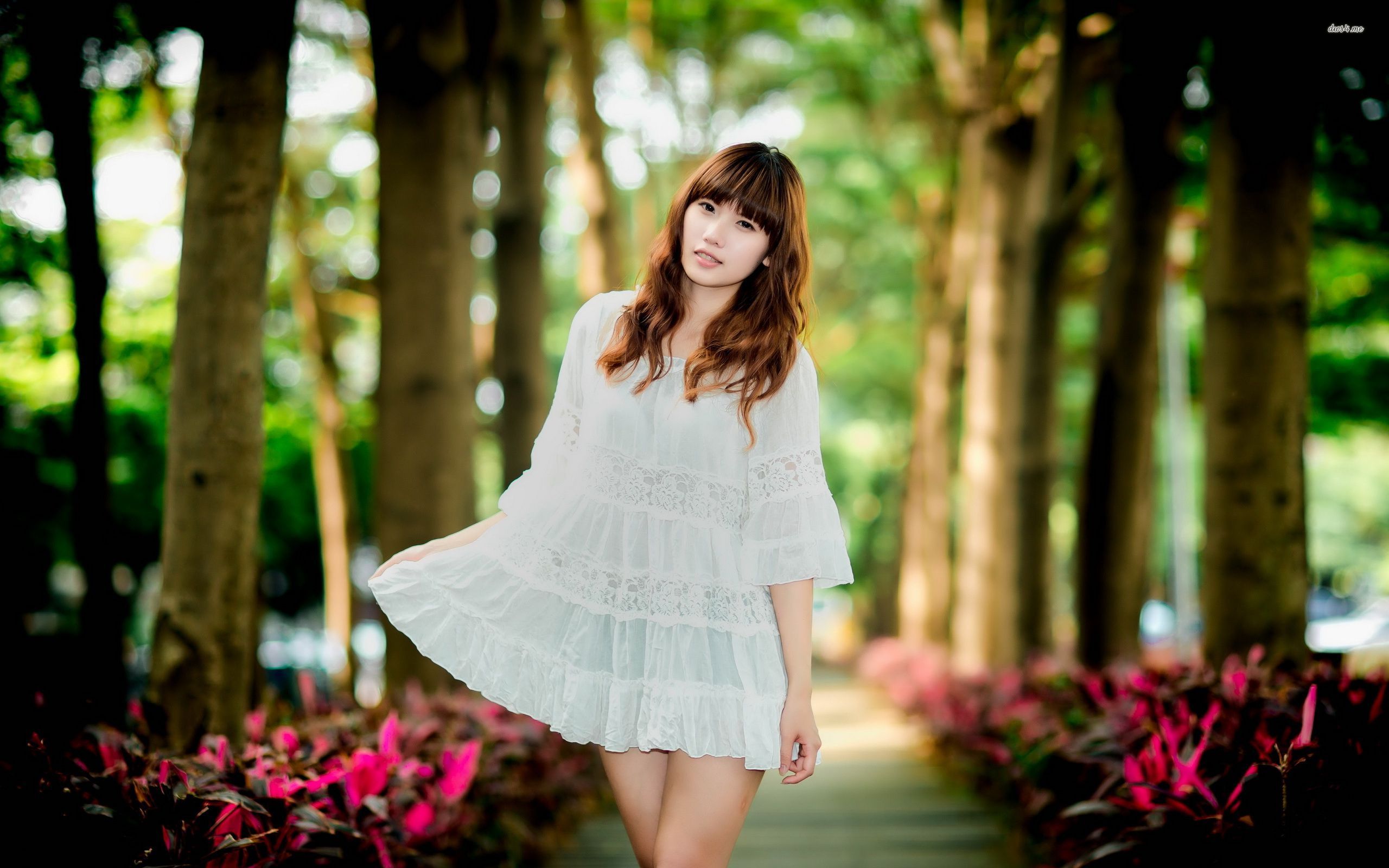 Asian girl in a white dress wallpaper   Girl wallpapers   30041 2560x1600