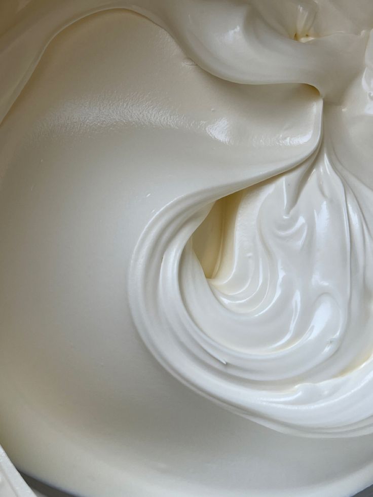 Buttercream For Delicious BirtHDay Cake Wallpaper