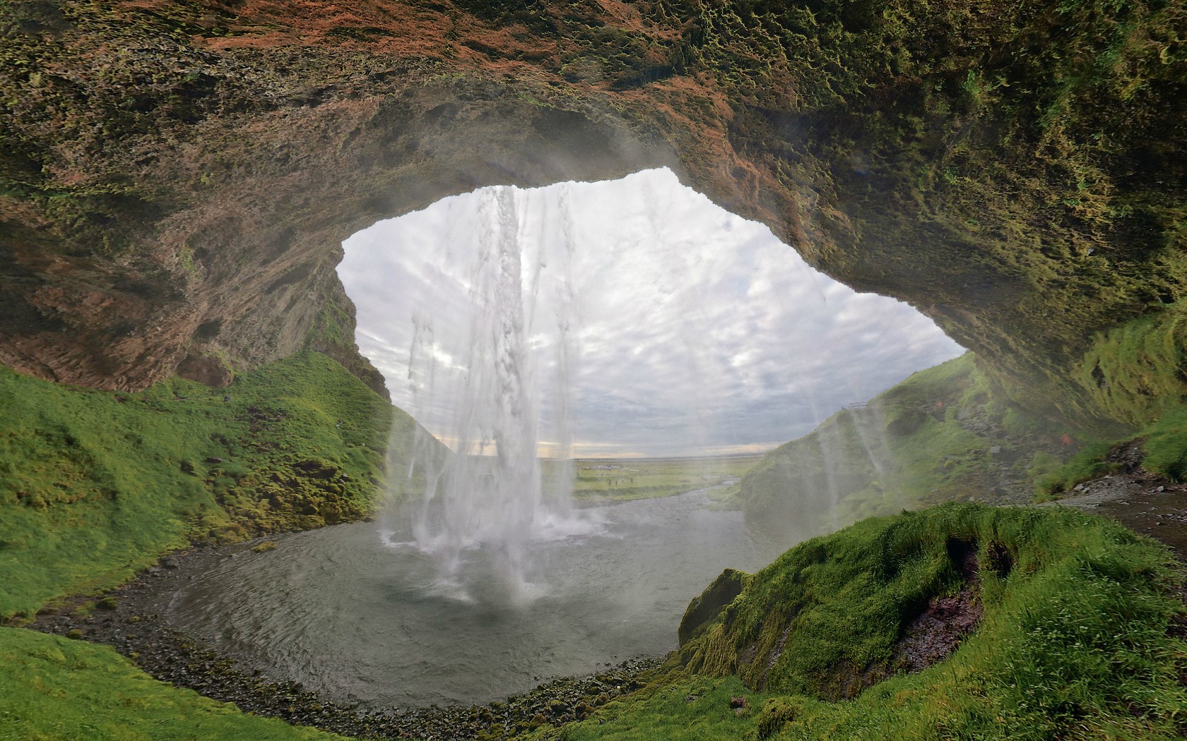 Waterfalls Cavern Wallpaper
