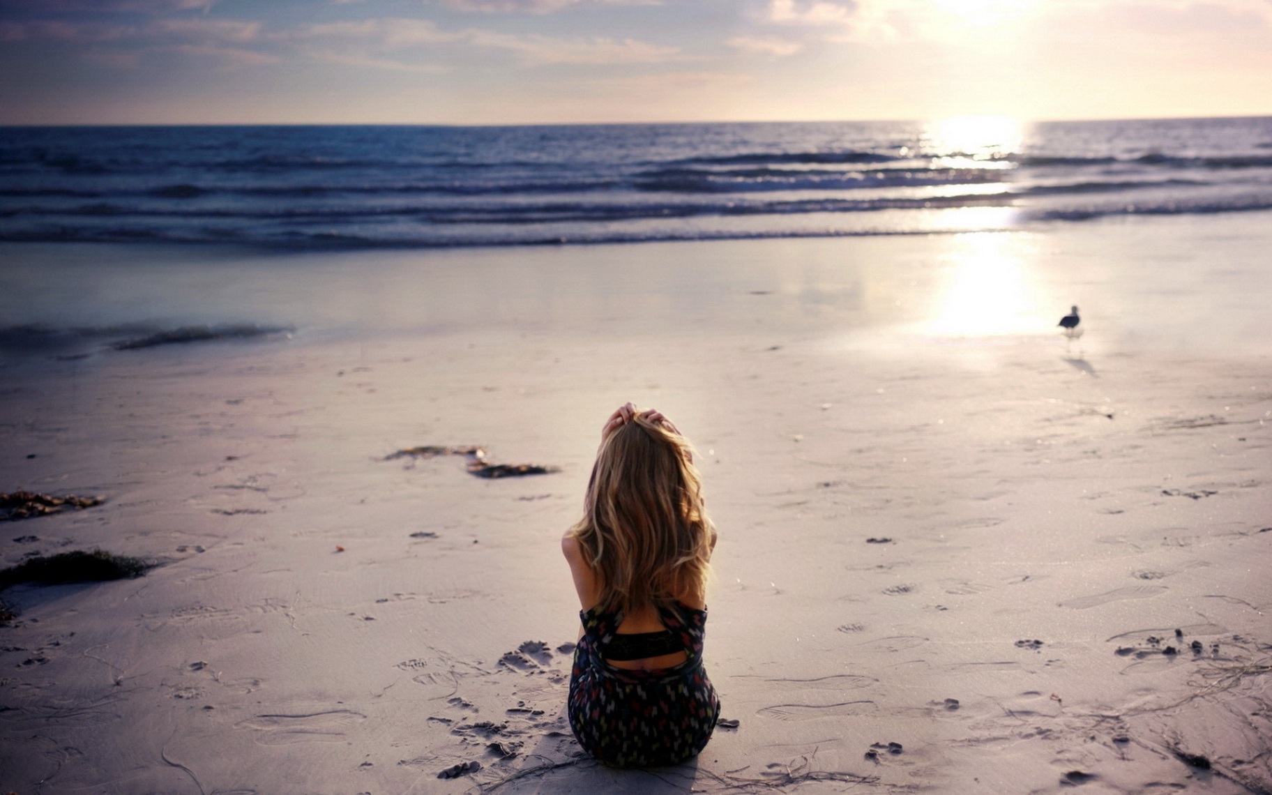 Lonely Girl Missing Her Daddy HD Wallpaper Wide