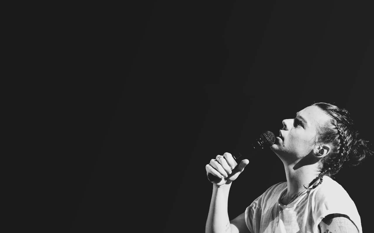 Harry Styles Fresh New Laptop Wallpaper