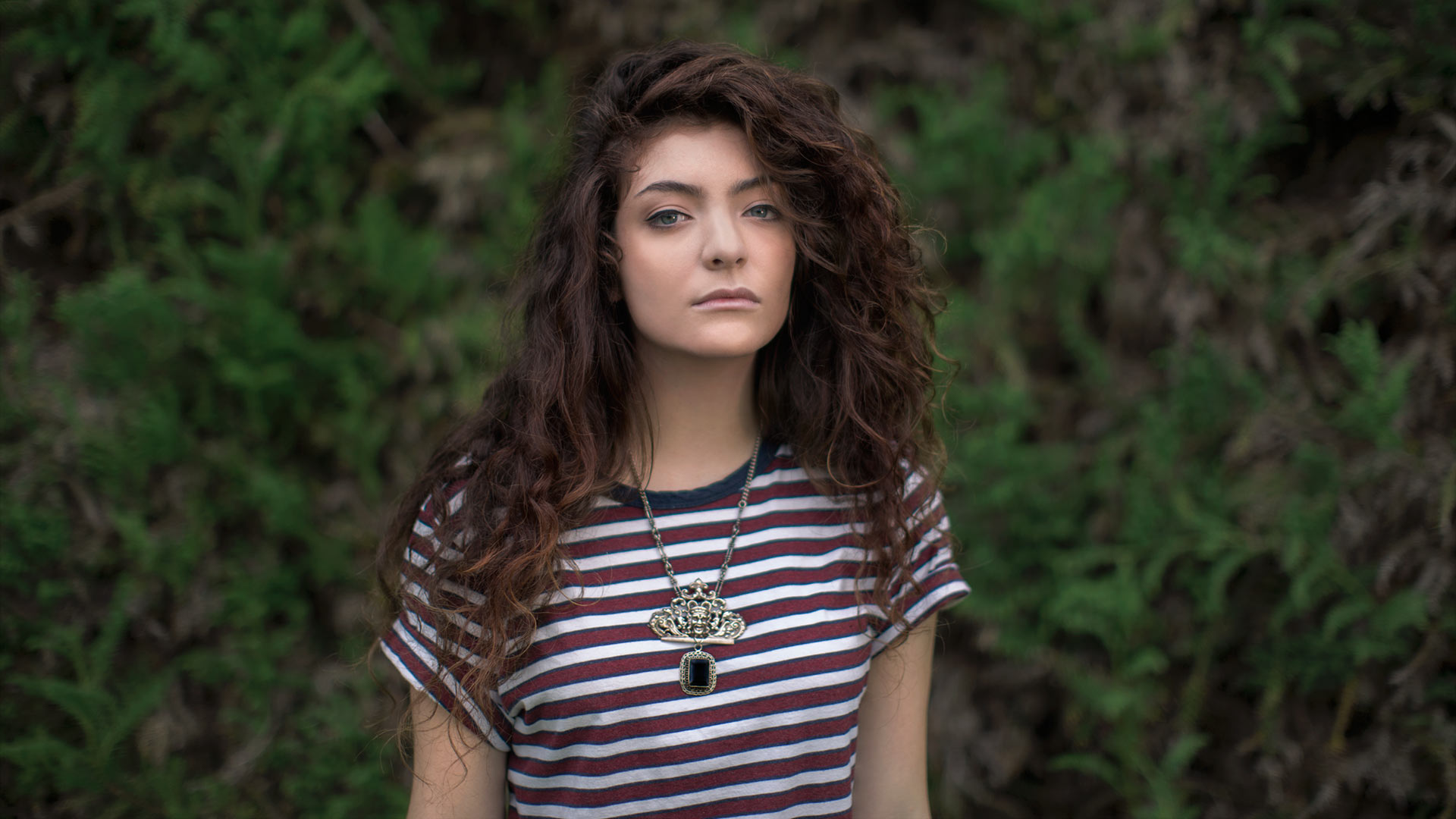 Lorde HD Wallpaper Background Image