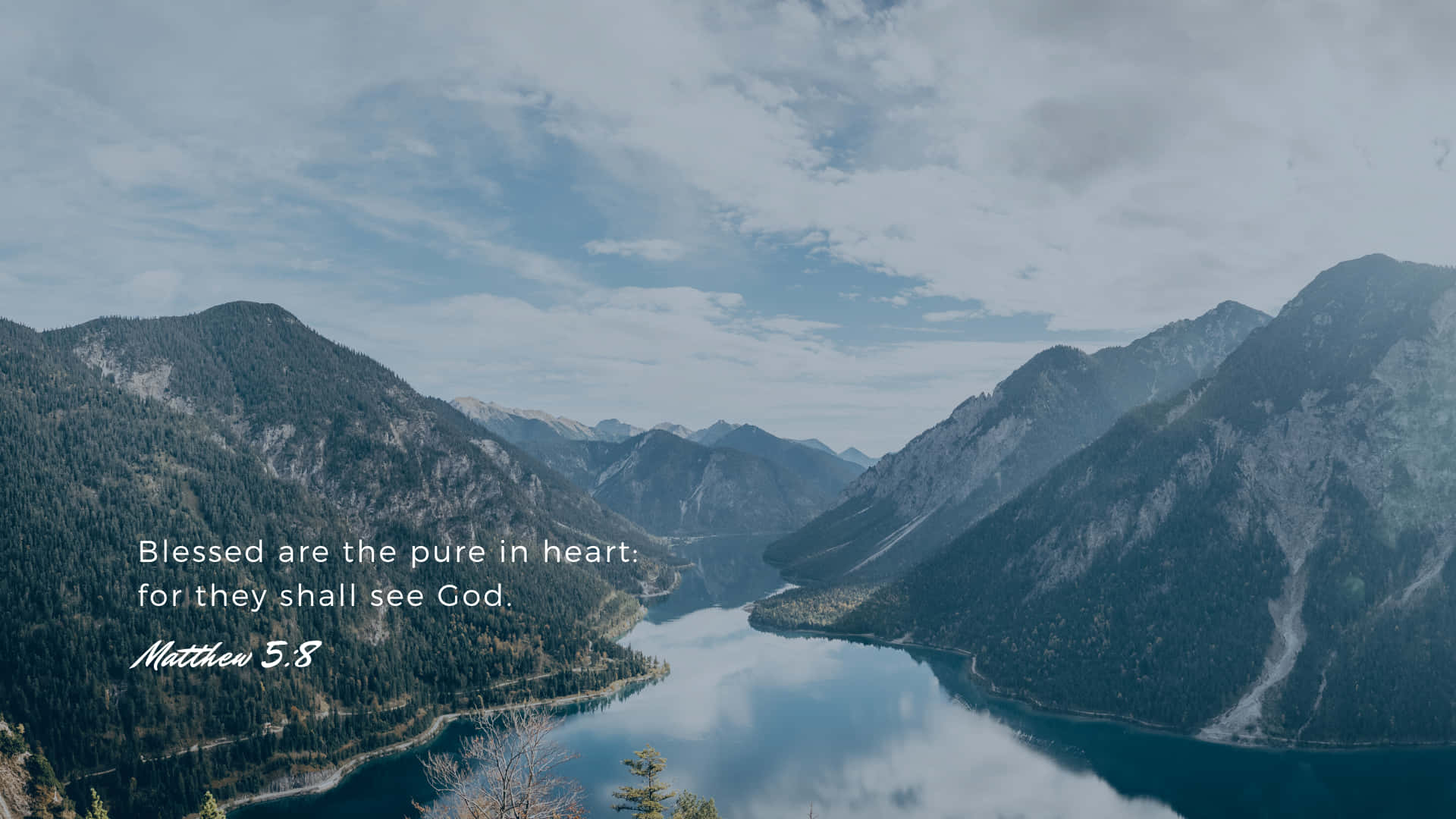 Christian Macbook Wallpaper
