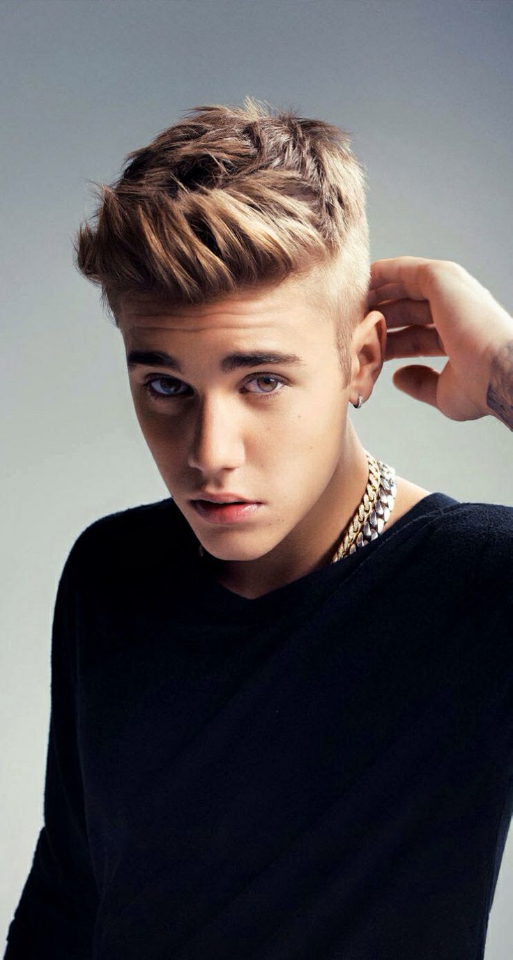 Justin Bieber Wallpaper 4K Pop singer White background 5K 5141