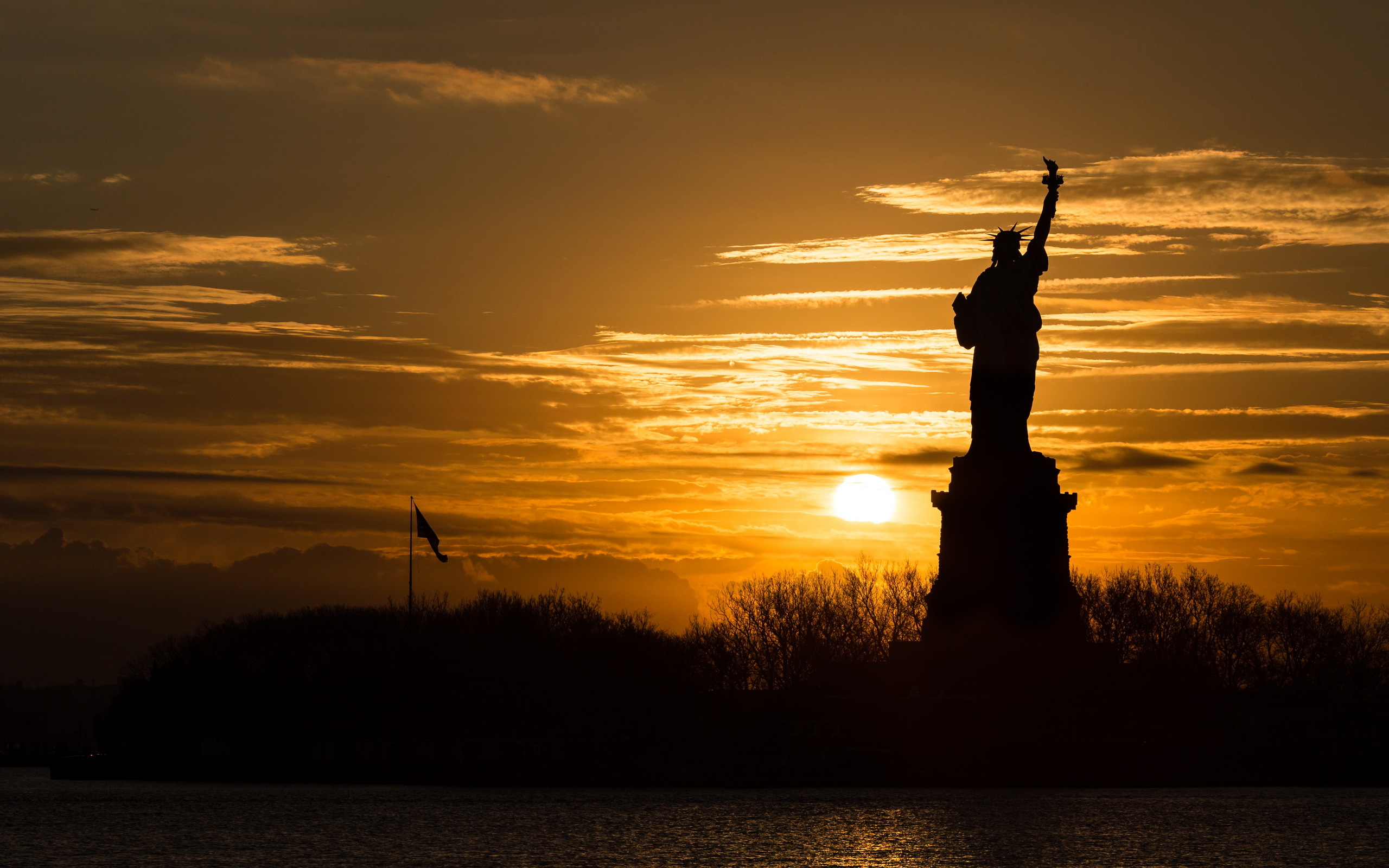 Statue Of Liberty Wallpaper Pictures Image