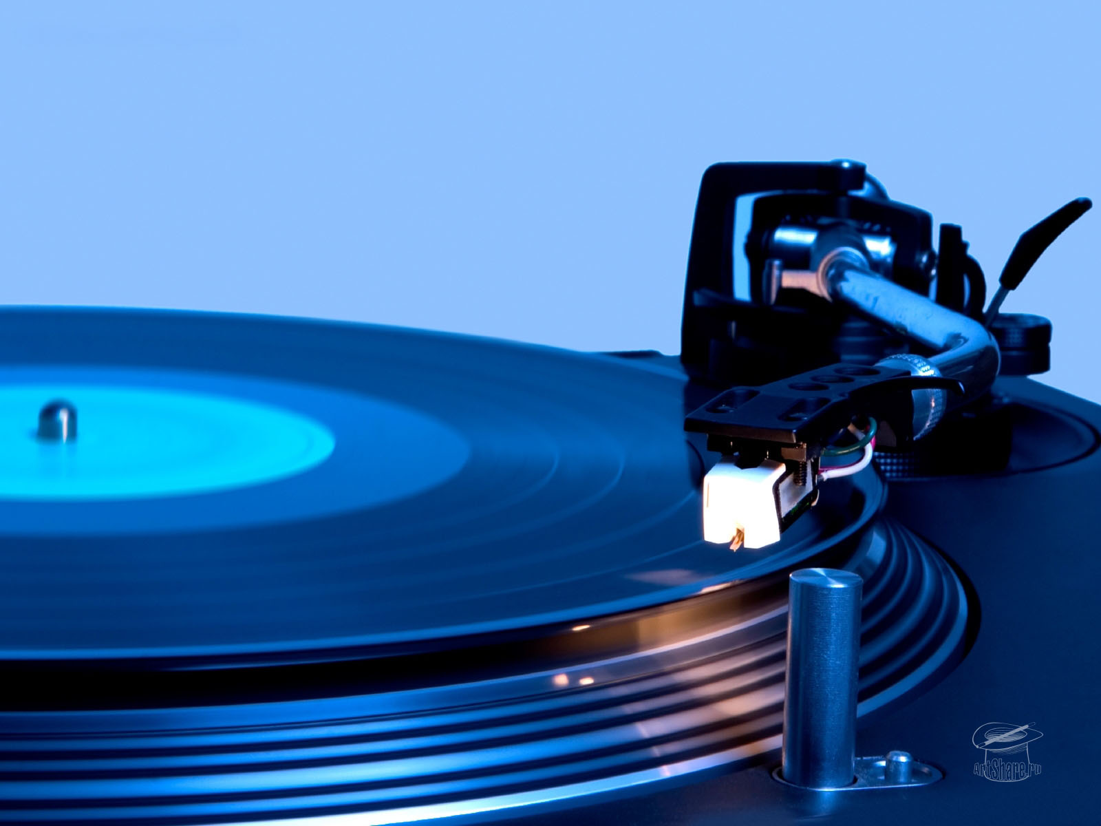 Turntable Detail Music Wallpaper World Collection