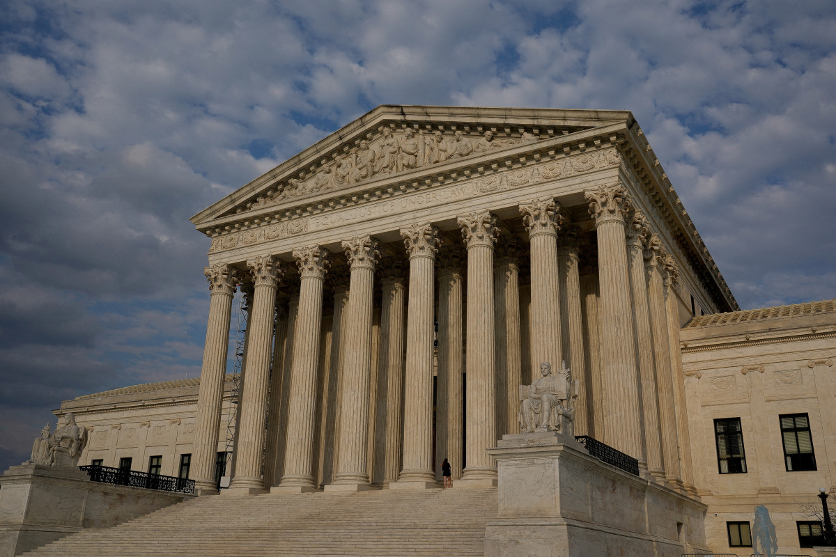 Supreme Court Building Wallpaper