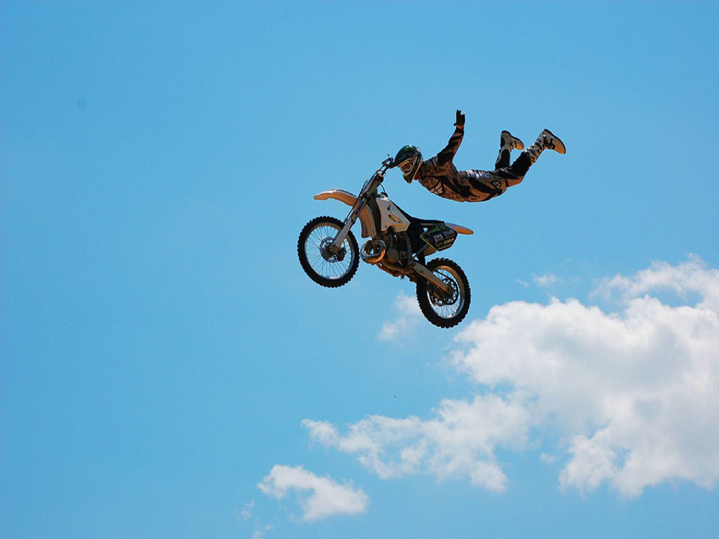 Dirt Bike Stunts HD Wallpaper In Bikes Imageci