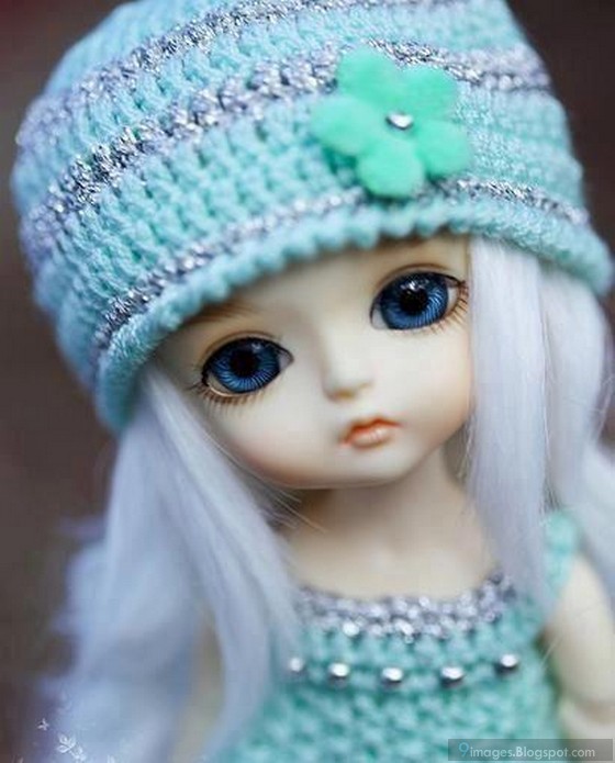 Cute doll girl blue eyes alone barbie