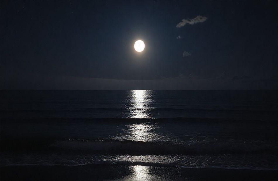 Moon Over Ocean Wallpaper