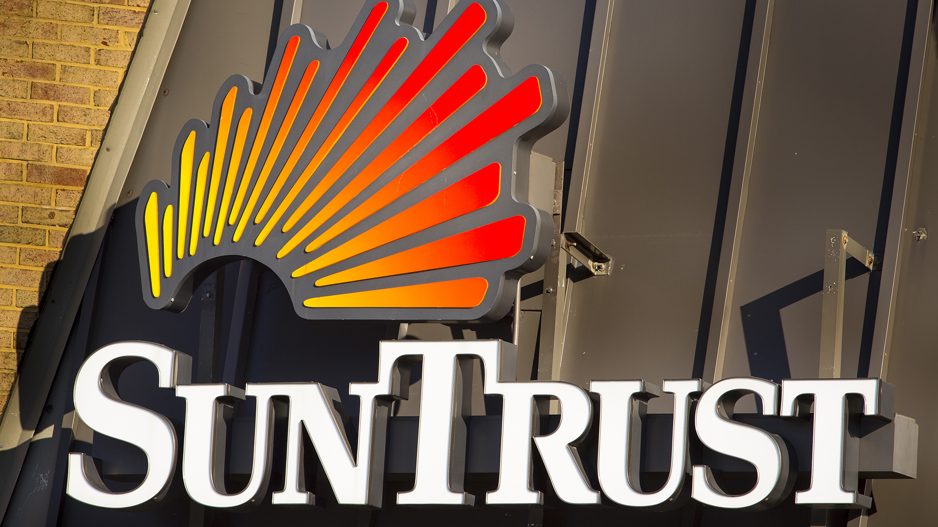 Here S Your Suntrust Routing Number Gobankingrates