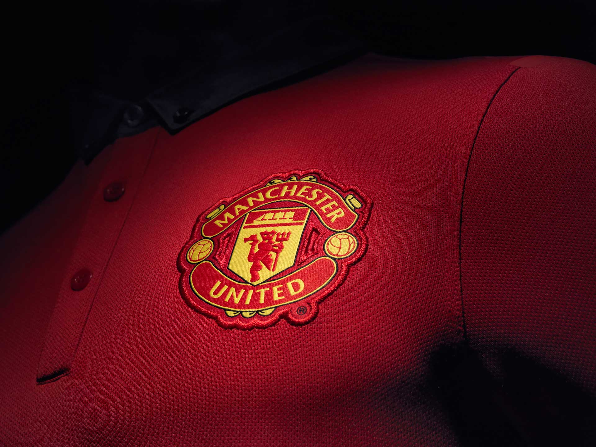 Manchester United Crest Logo In The Jersey Wallpaper