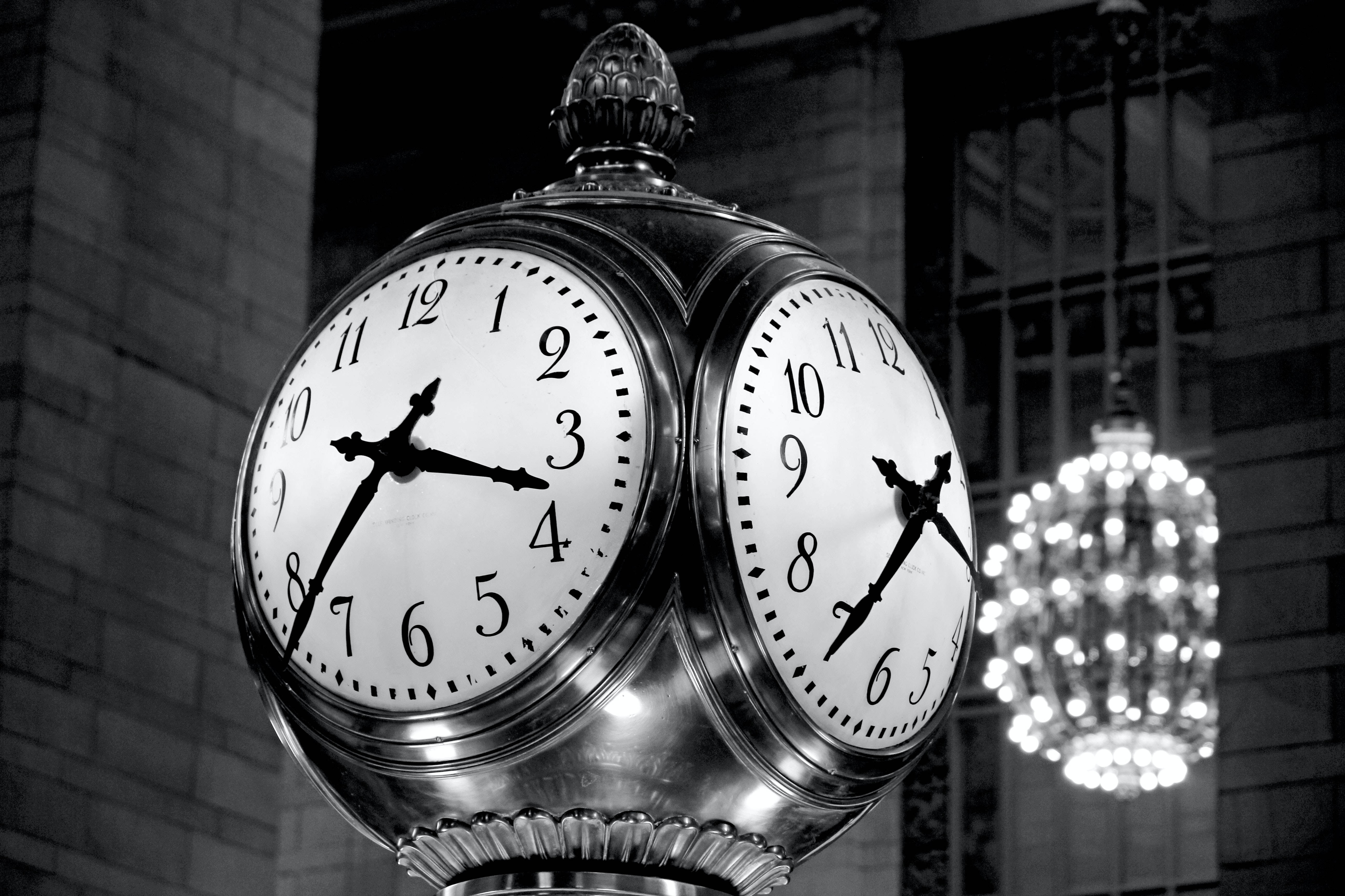 Grand Central Station Schedules Wallpaper