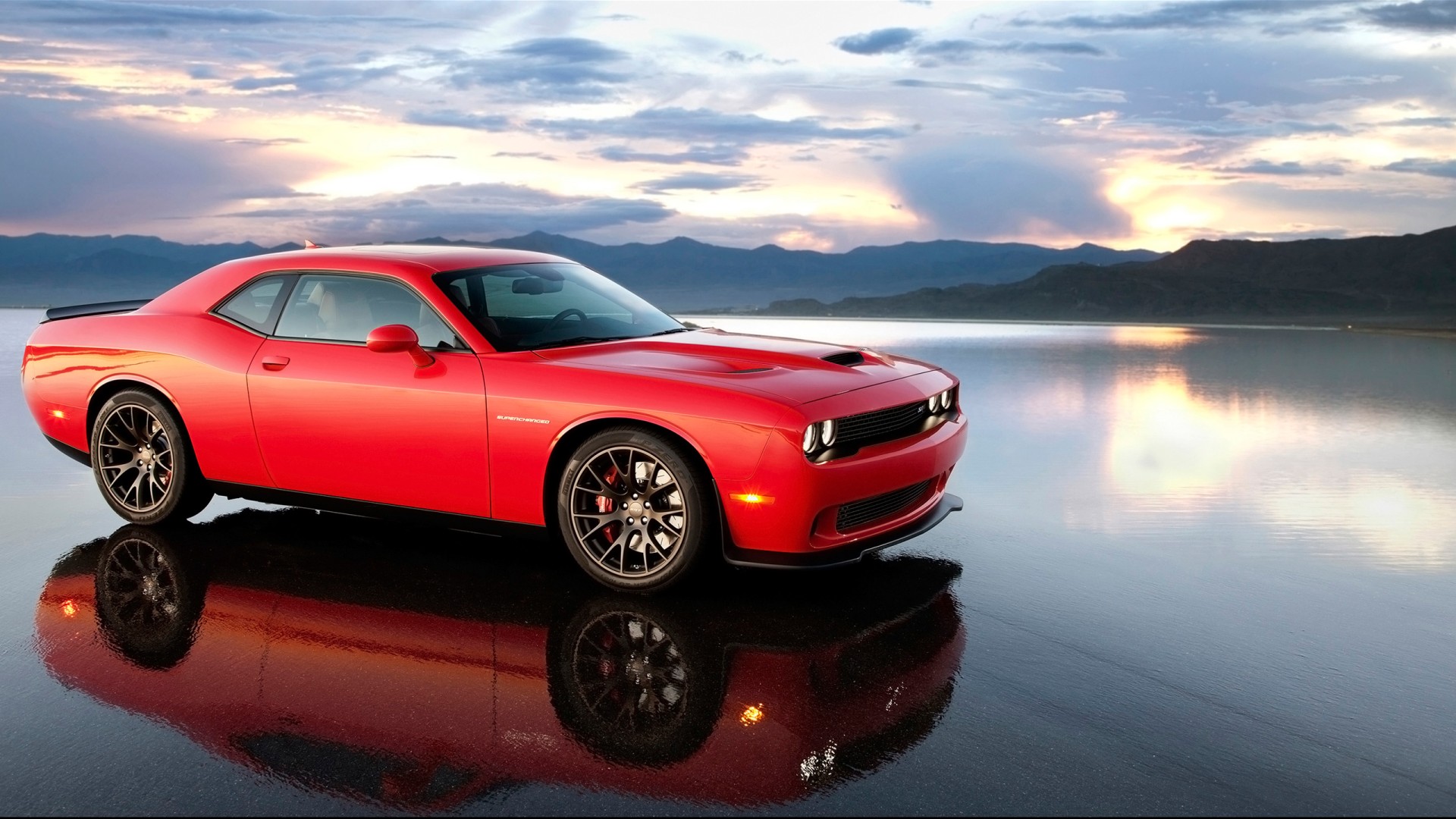 Dodge Challenger Srt Wallpaper