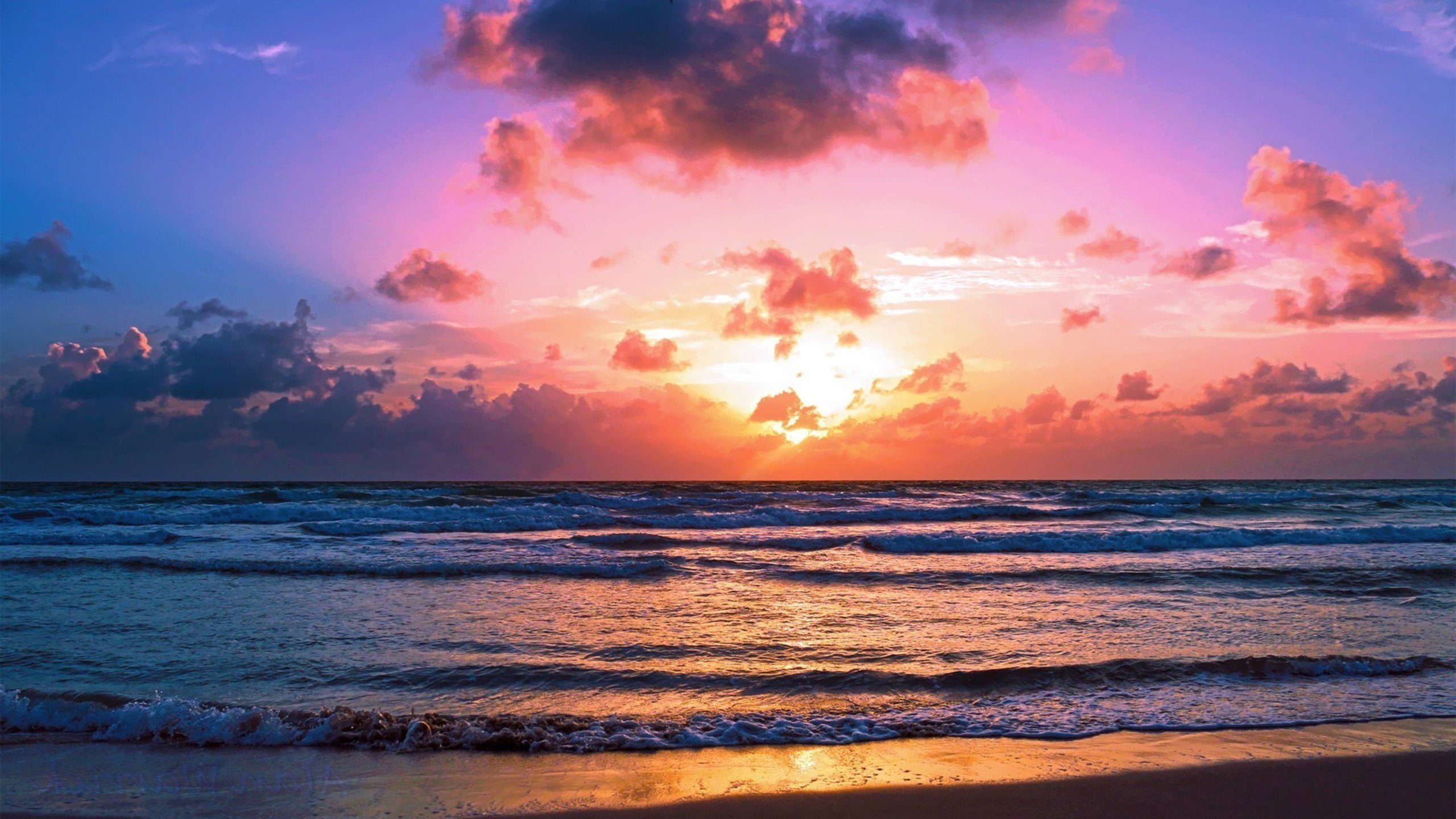 Miami Beach Sunset Wallpaper