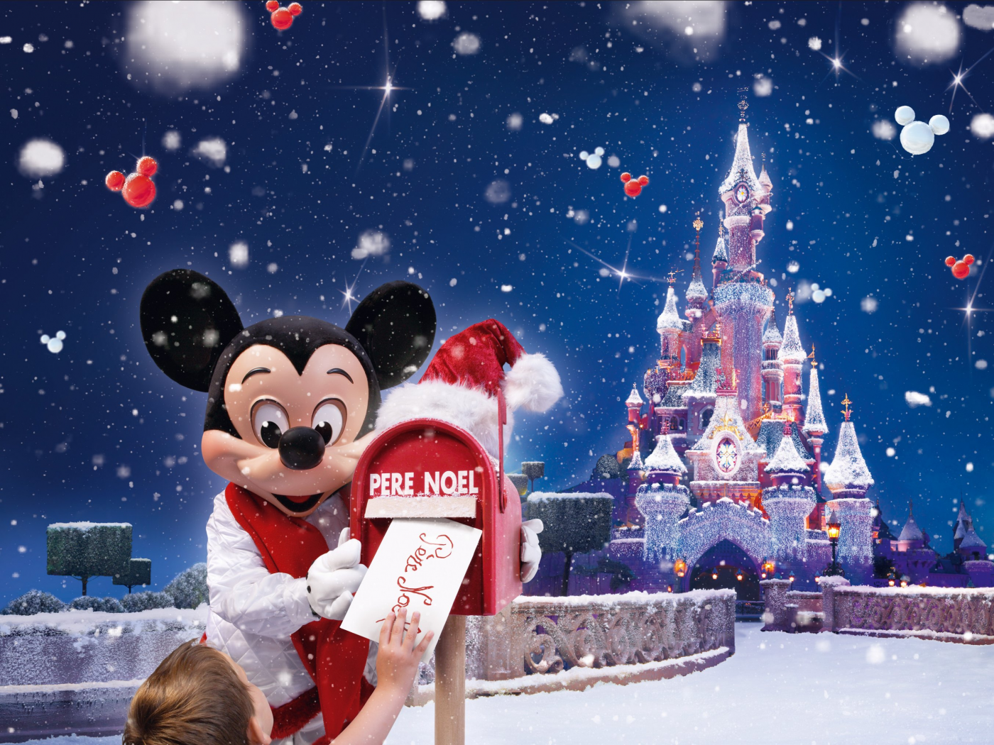 Christmas And Mickey Mouse Desktop Wallpaper