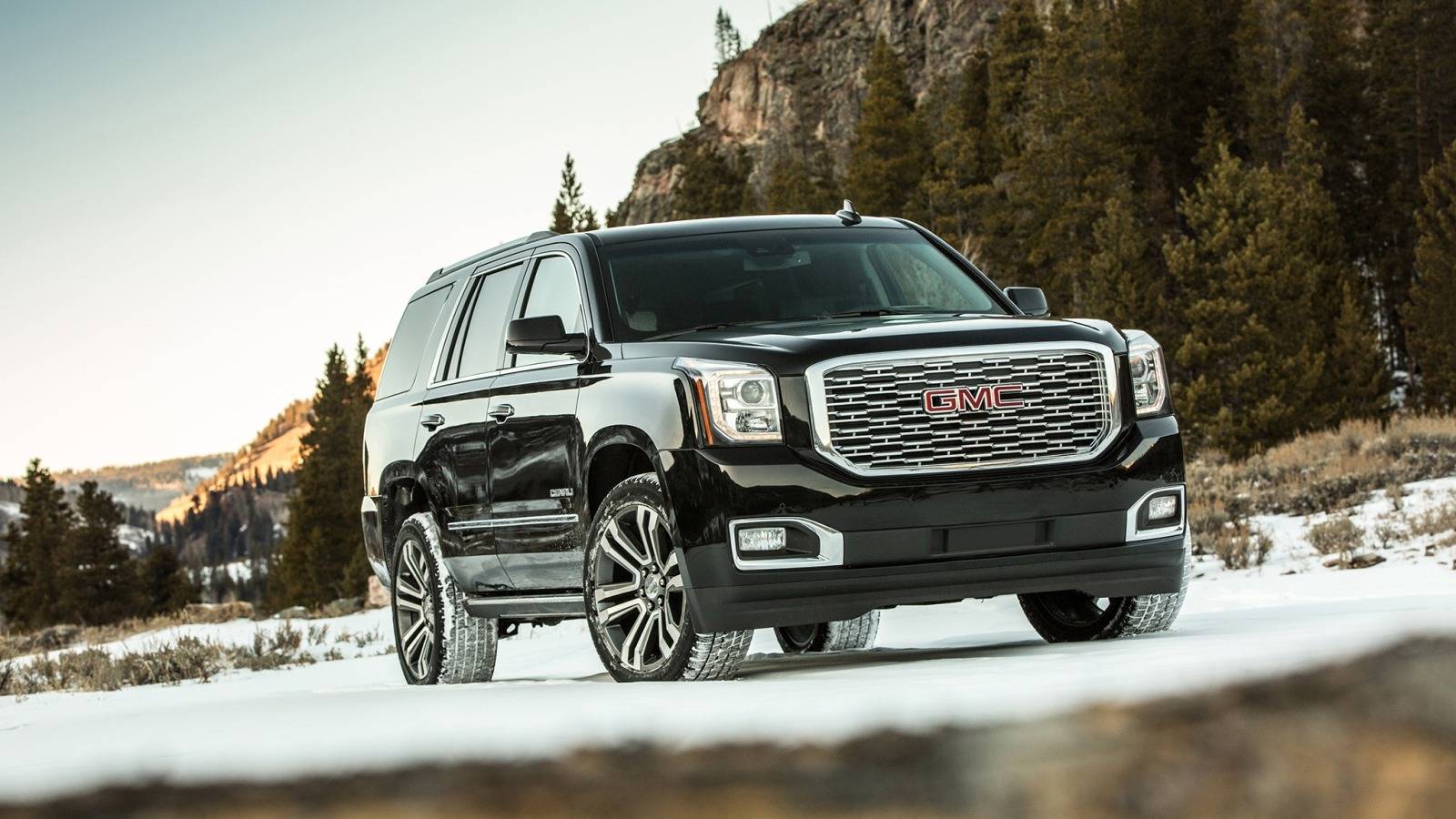 Gmc Yukon Pricing Features Ratings And Res Edmunds