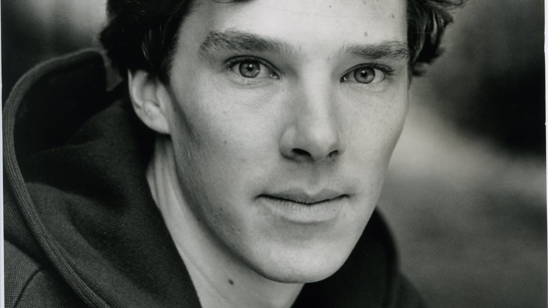 Benedict Cumberbatch Black White HD Wallpaper
