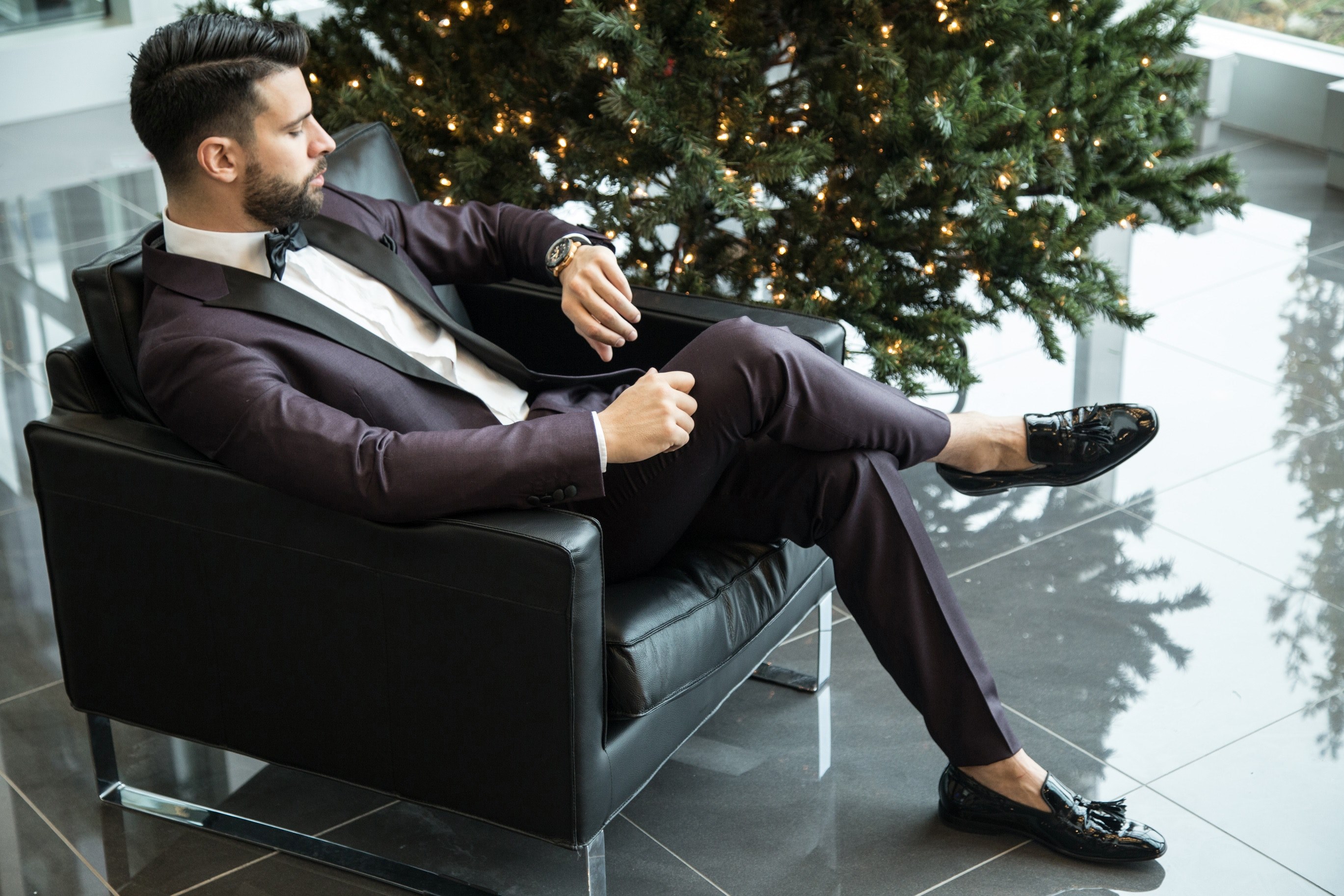 Gentleman Suit Wallpaper