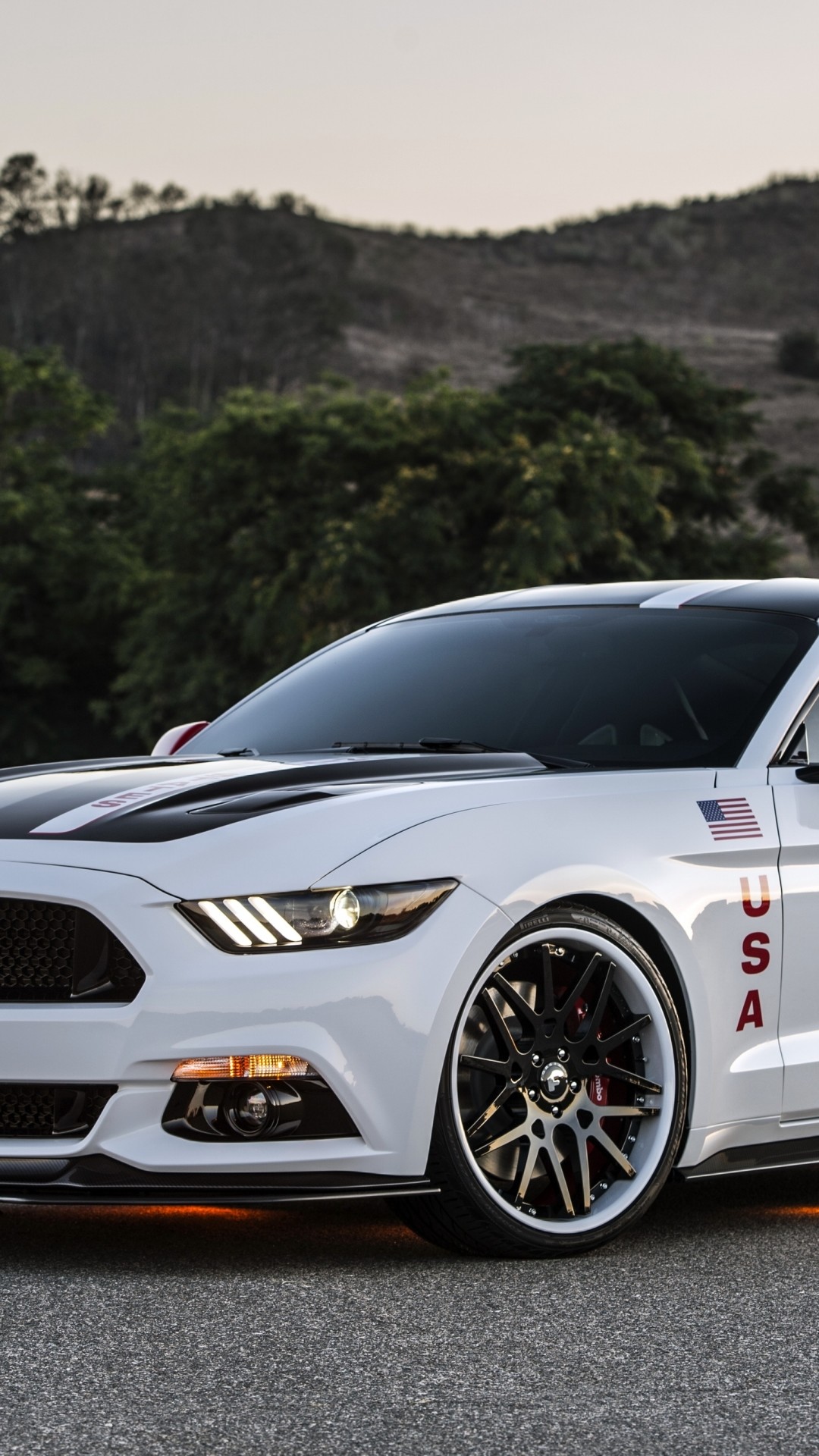 Ford iPhone Wallpaper