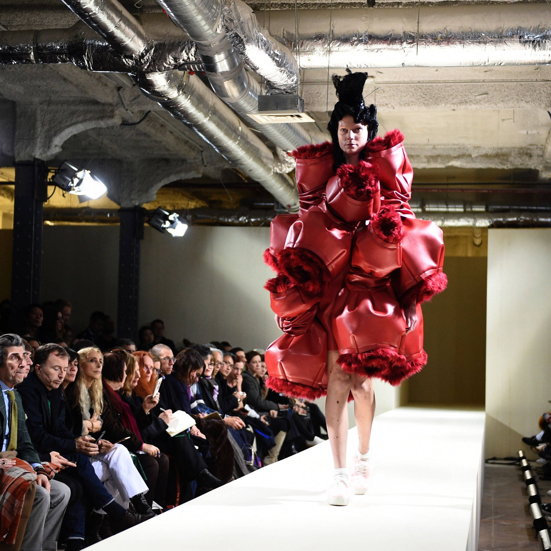 Comme Des Gar Ons Red Avante Garde Dress Wallpaper