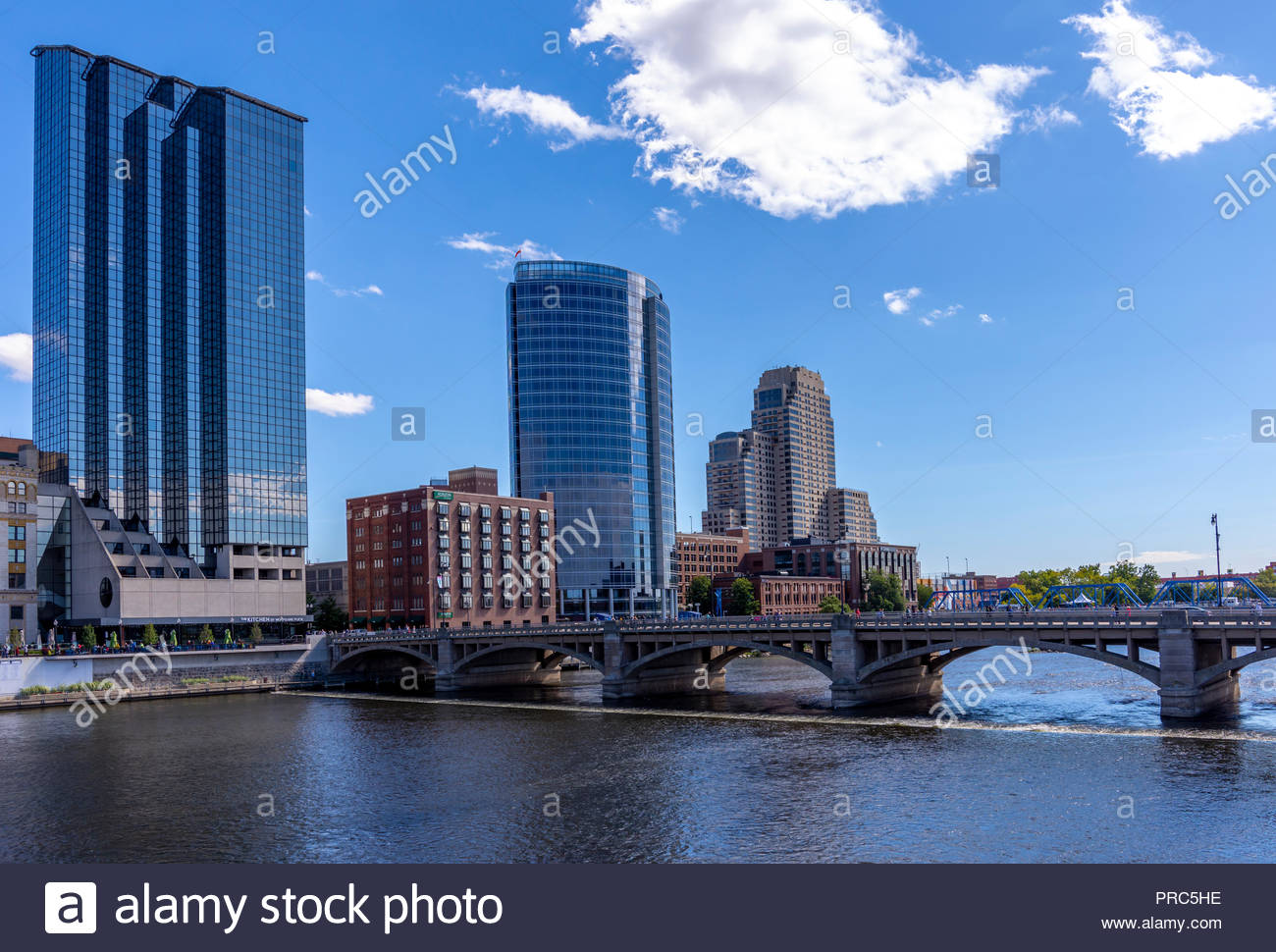 Free download Pearl Street Bridge over the Grand River with the Skyline