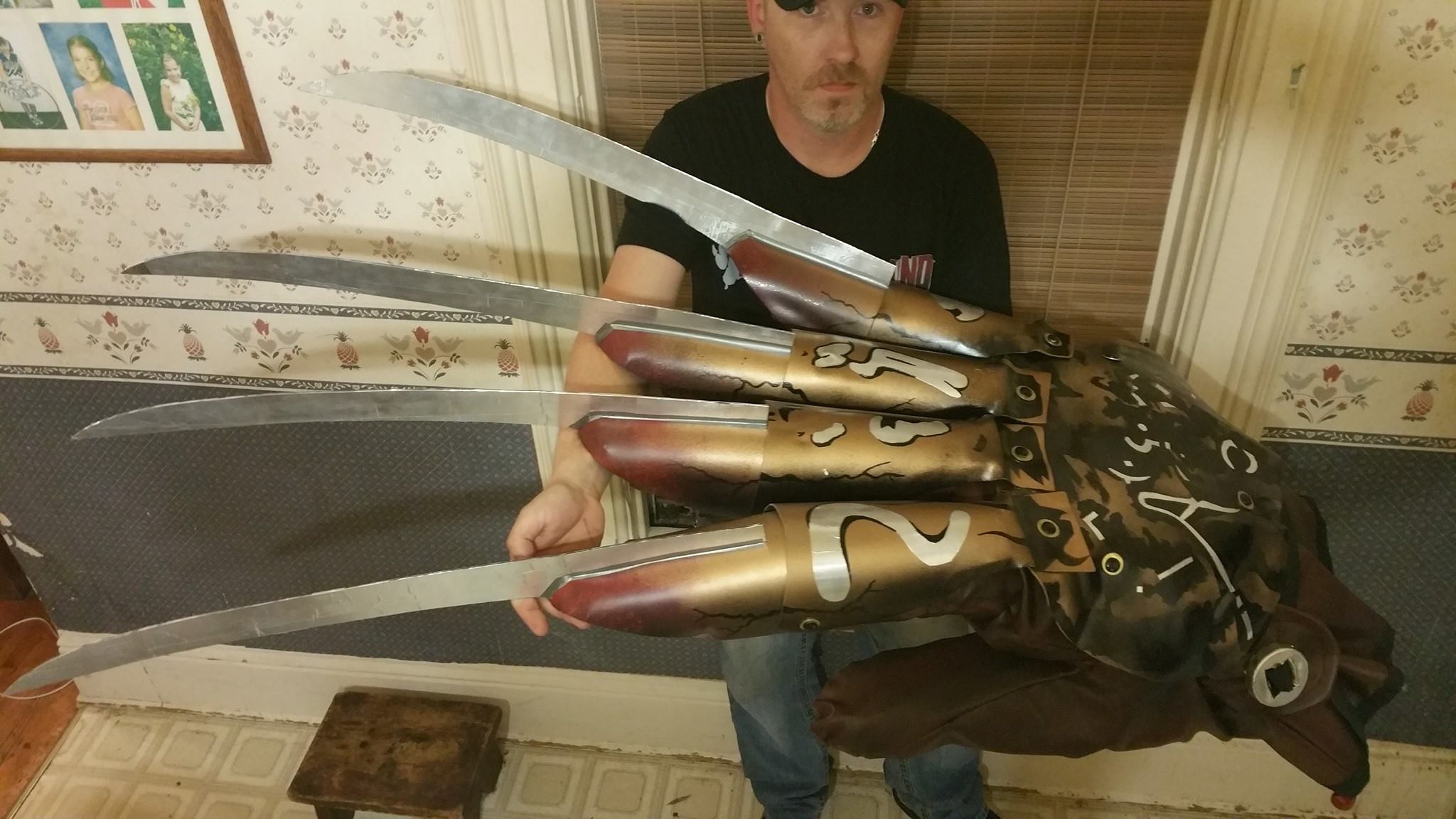 This Fan Just Built The World S Largest Freddy Krueger Glove