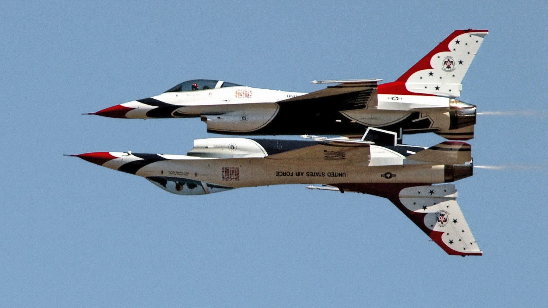 Fighting United States Air Force F Falcon Thunderbirds