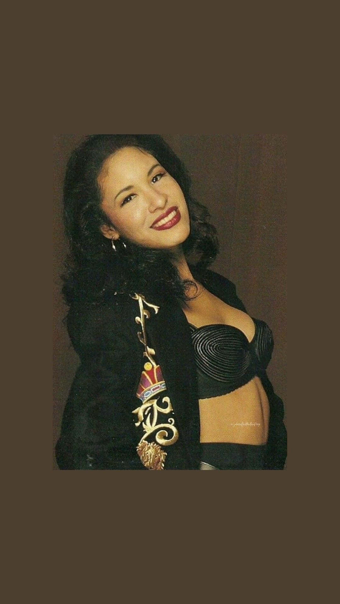 Selena Quintanilla iPhone Wallpaper