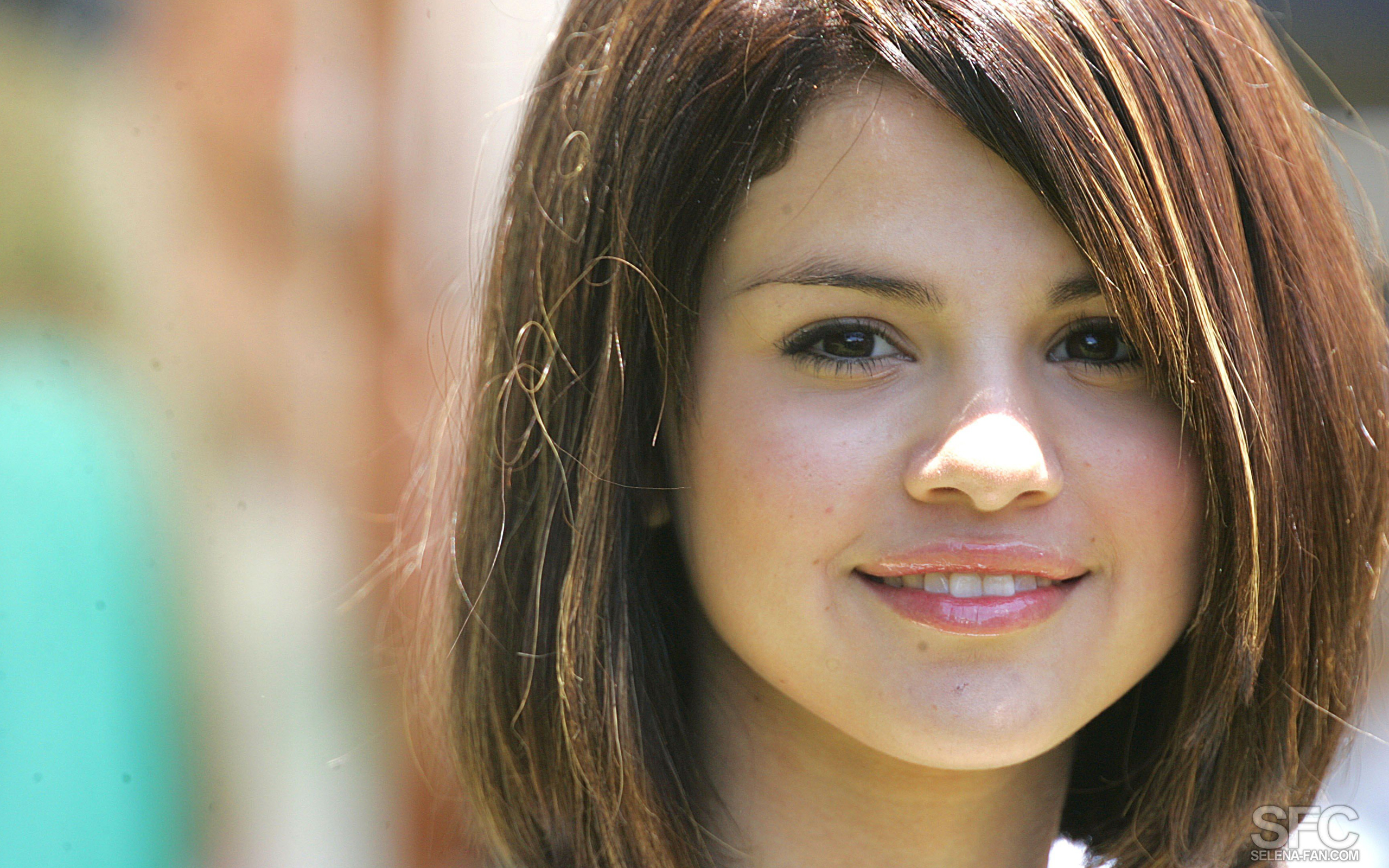 Beautiful Selena Gomez Wallpaper HD