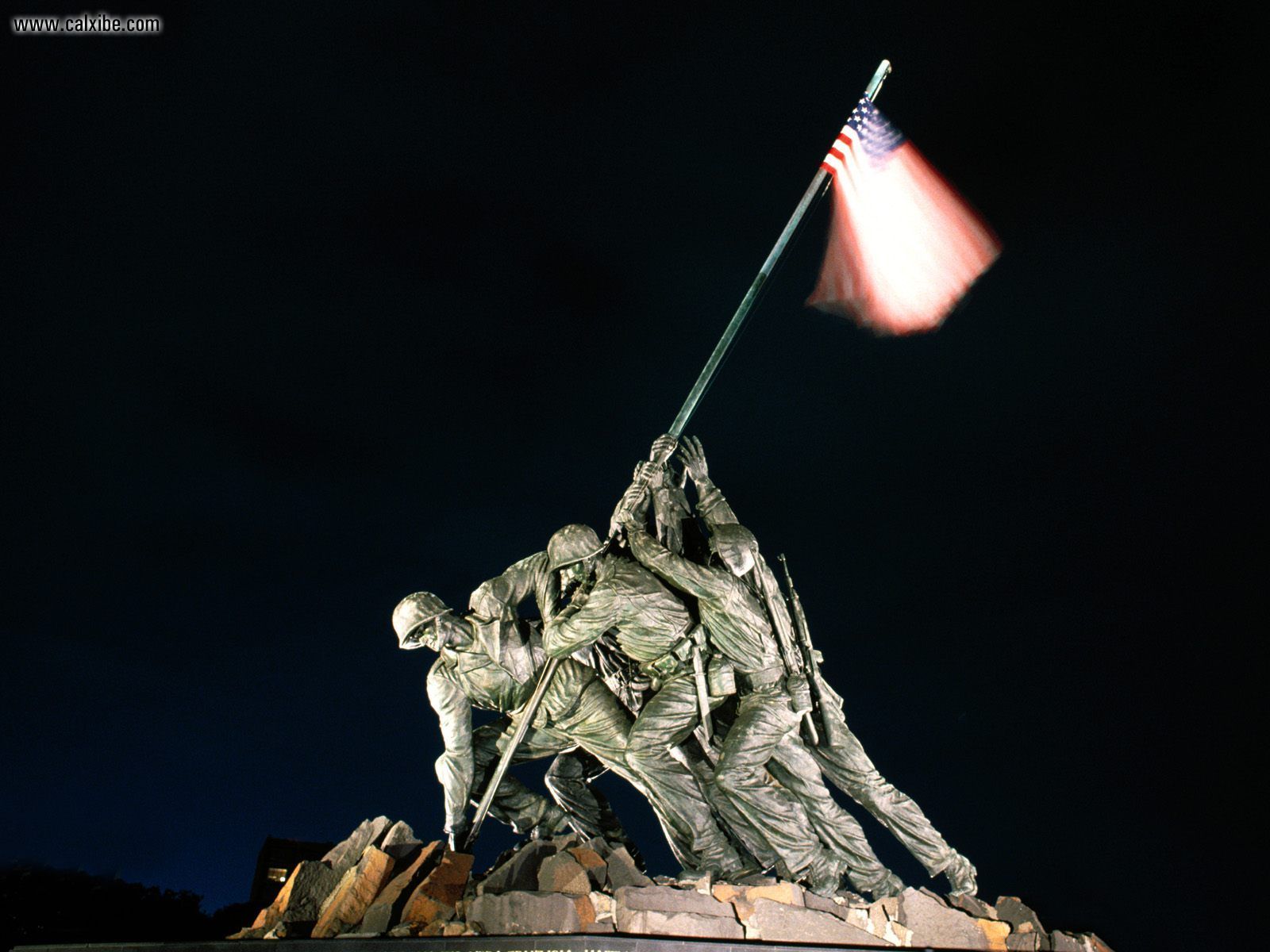 Miscellaneous Raising The Flag On Iwo Jima Statue