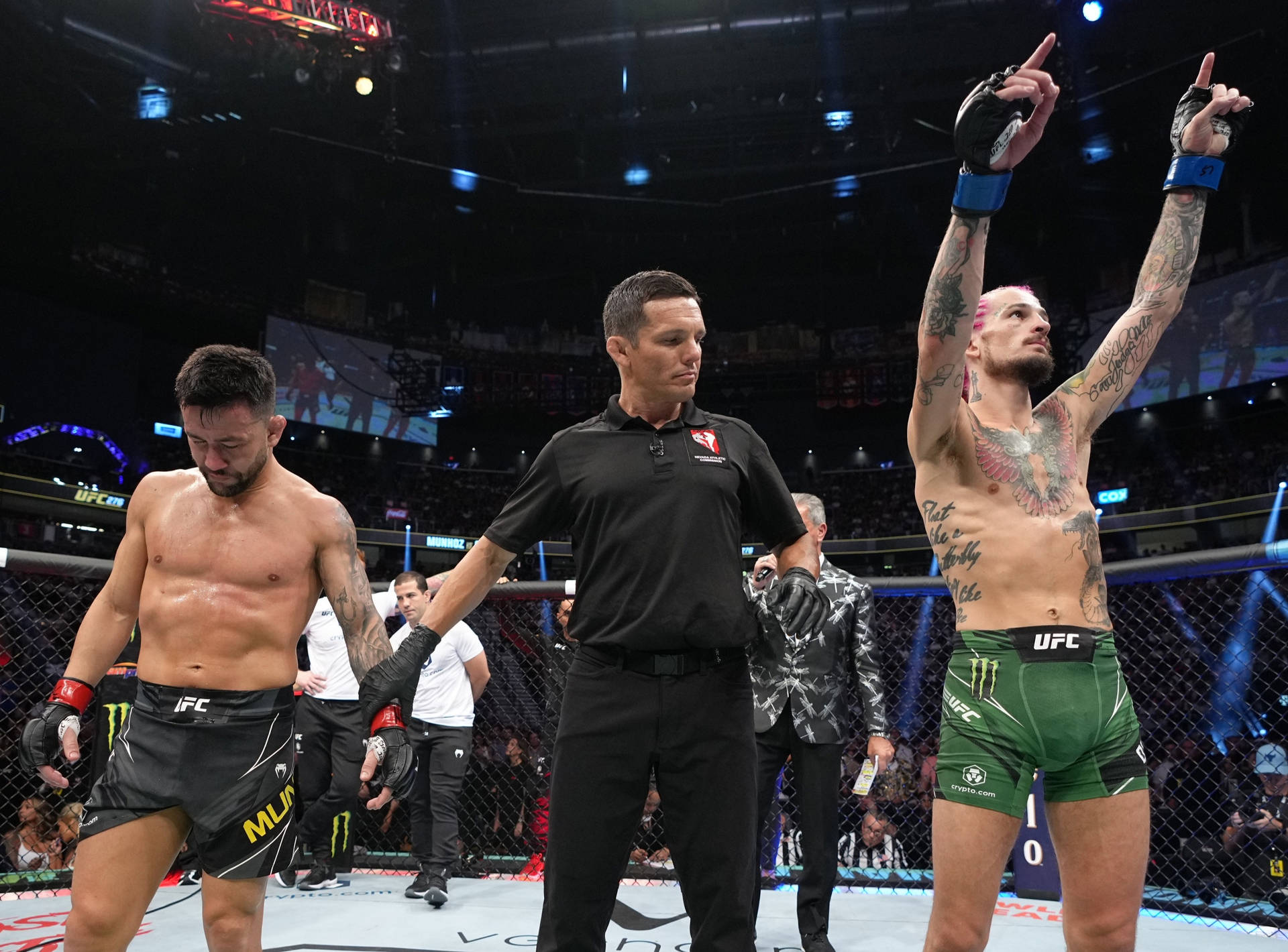 Pedro Munhoz In Action During His Mma Match Wallpaper